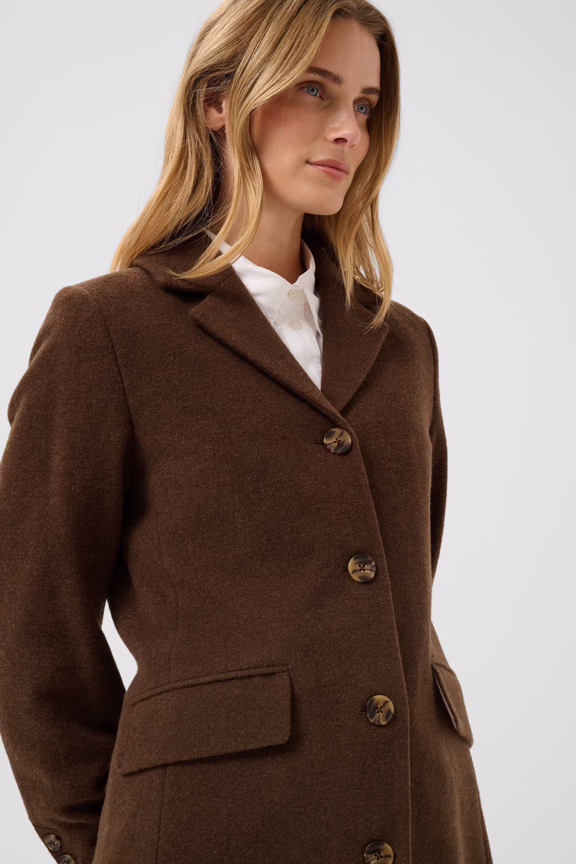 CecilPW Mantel LOOKBOOK DETAIL 30310638-1912231