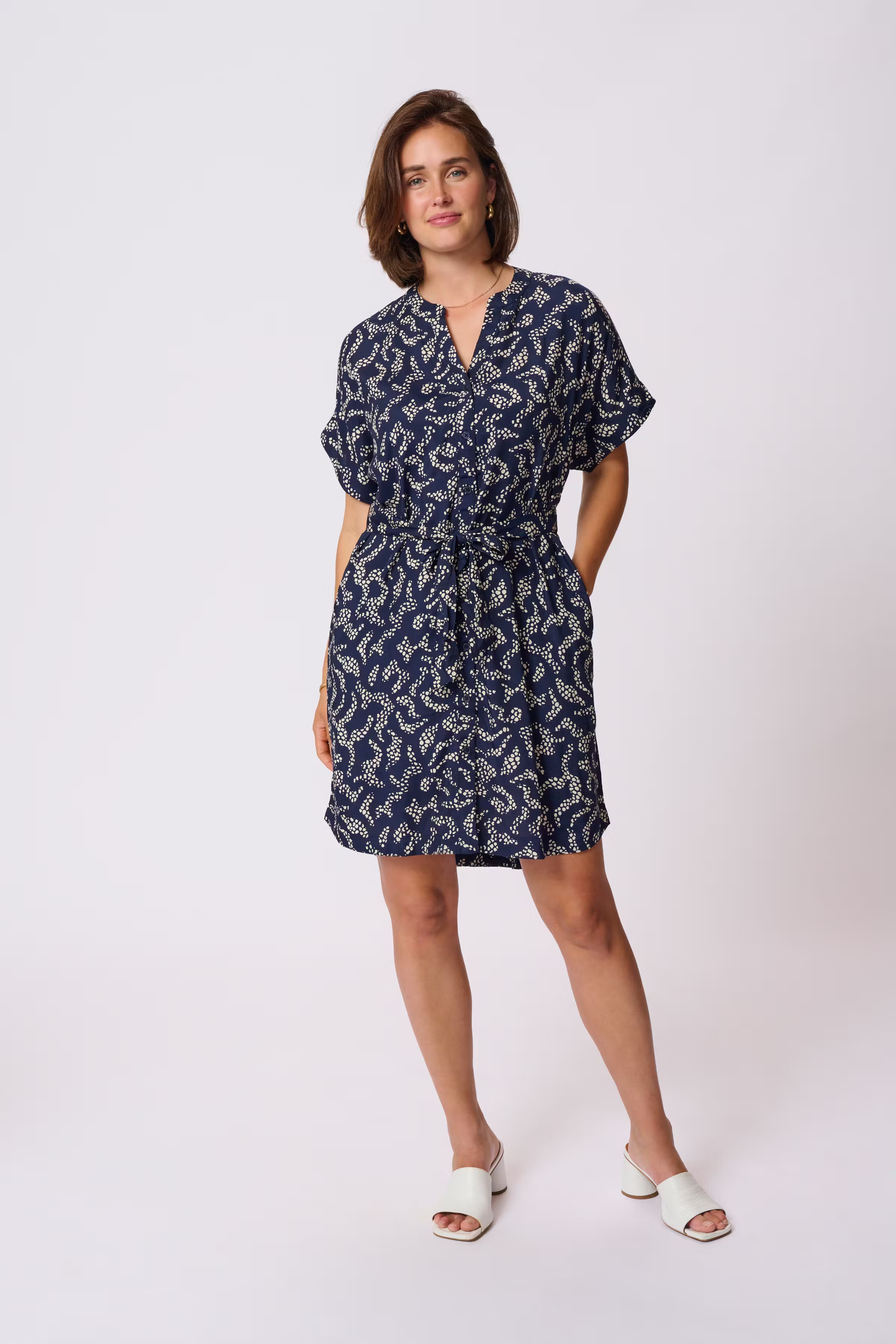 KAbaton Kjole LOOKBOOK FRONT 10509919-107419