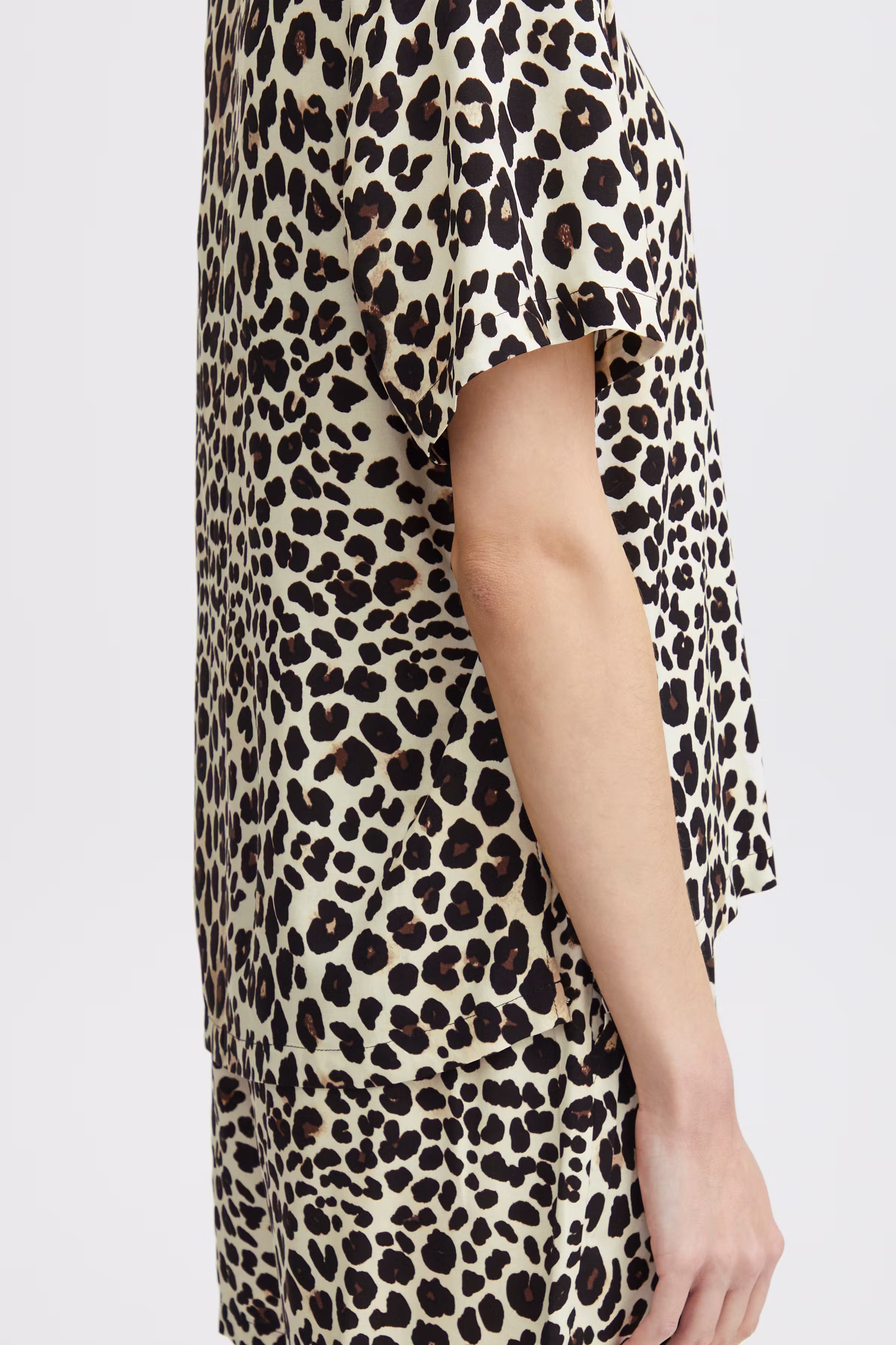 BYMMJOELLA Skjorta LOOKBOOK DETAIL 20814527-202956