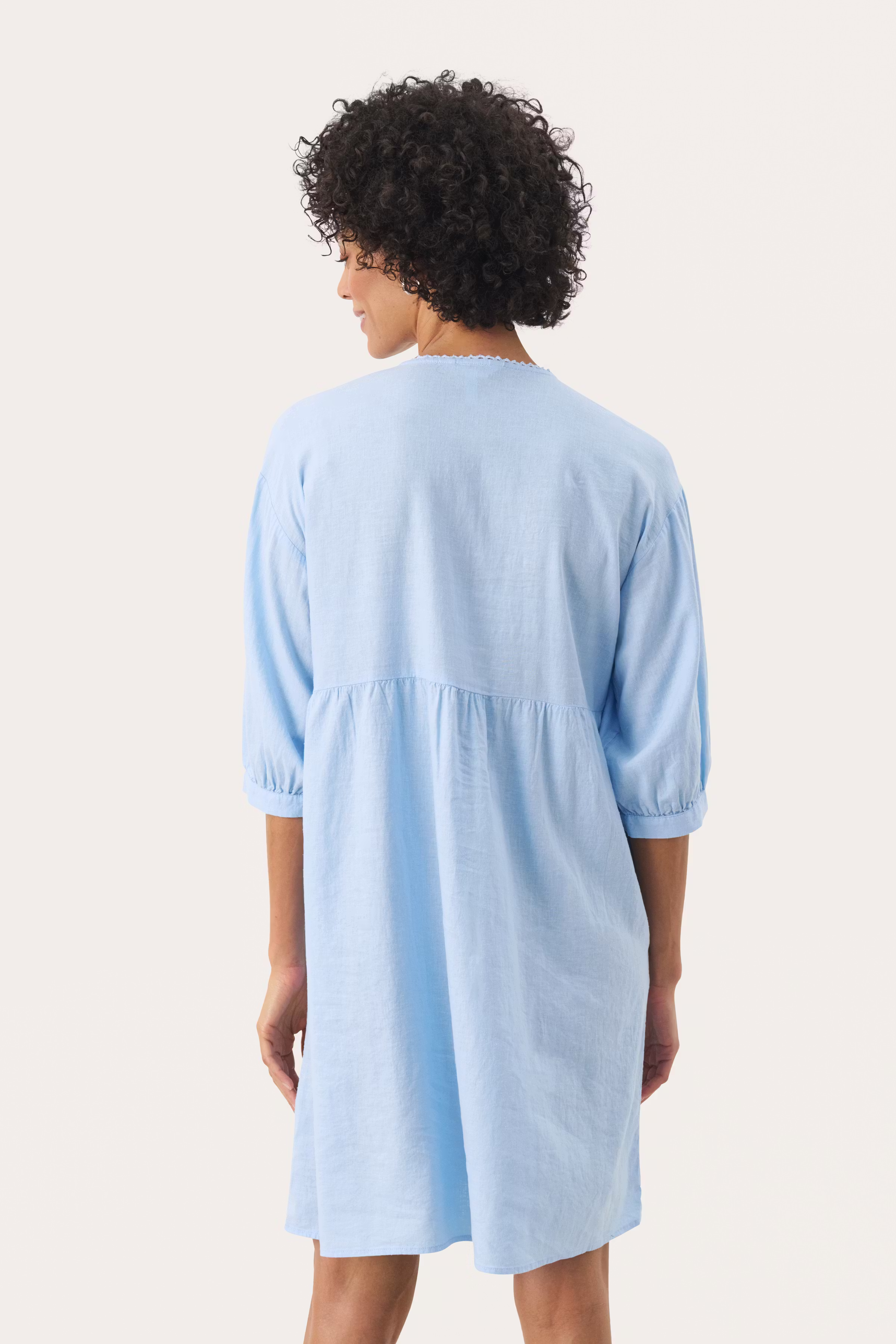 GiazellaPW Kjole LOOKBOOK BACK 30310107-302979