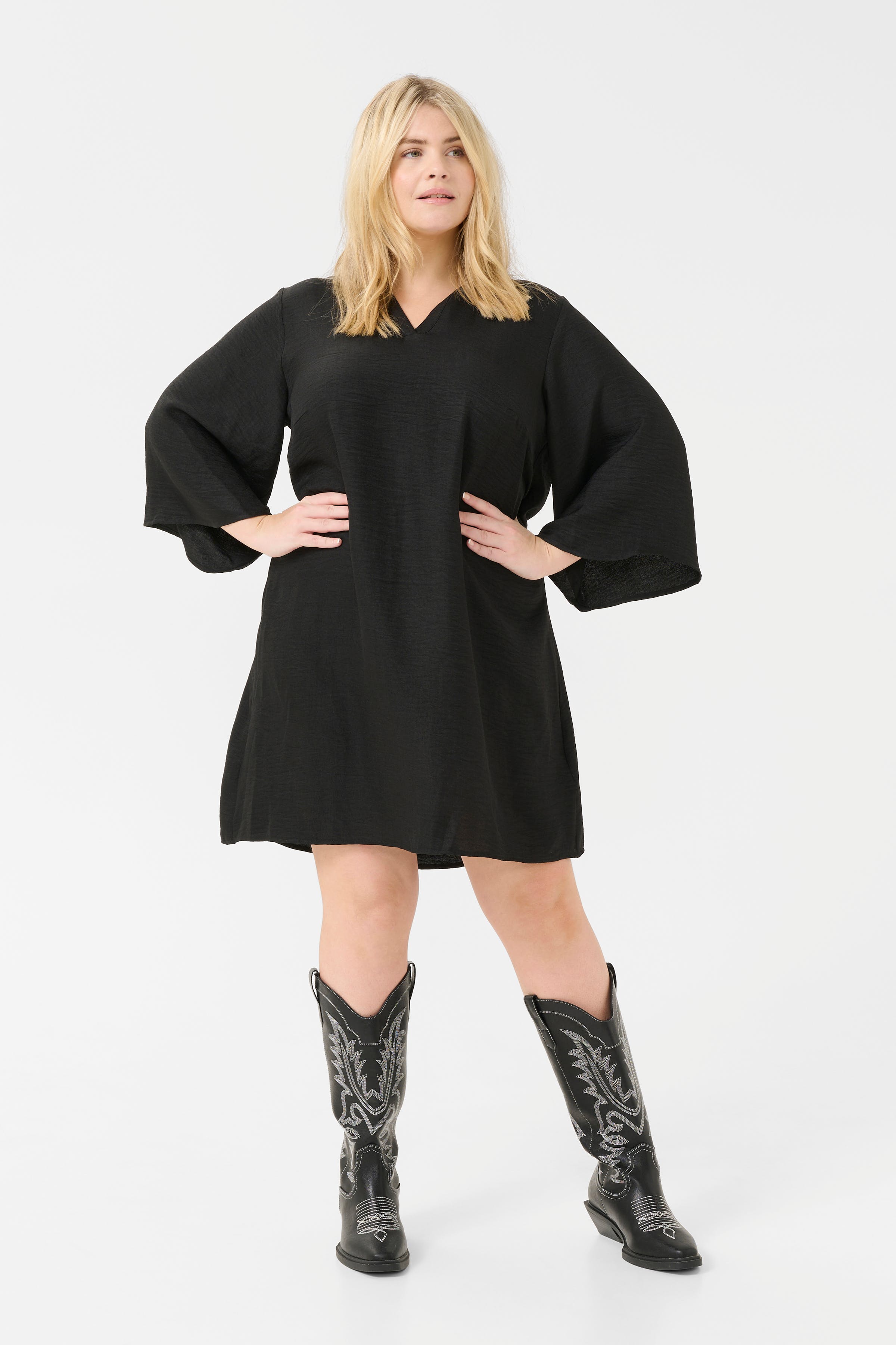 KCellinor Tunika LOOKBOOK FRONT 10583394-106822