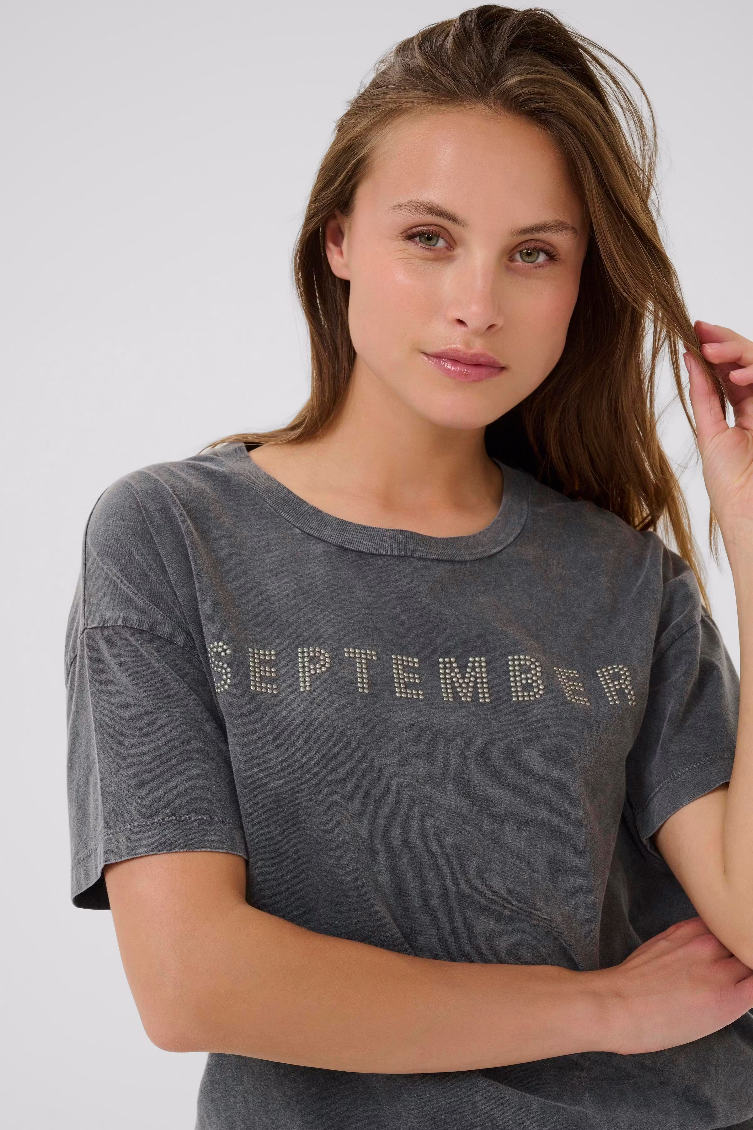 KAserine T-shirt LOOKBOOK DETAIL 10510682-108323