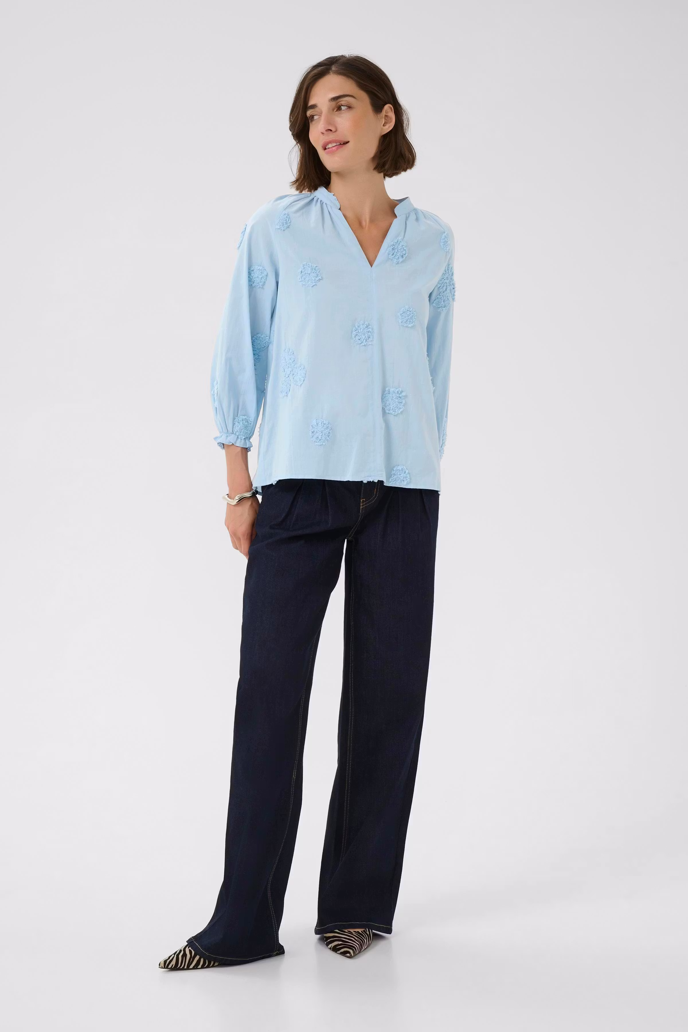 CUclover Blus LOOKBOOK FRONT 50112734-144115