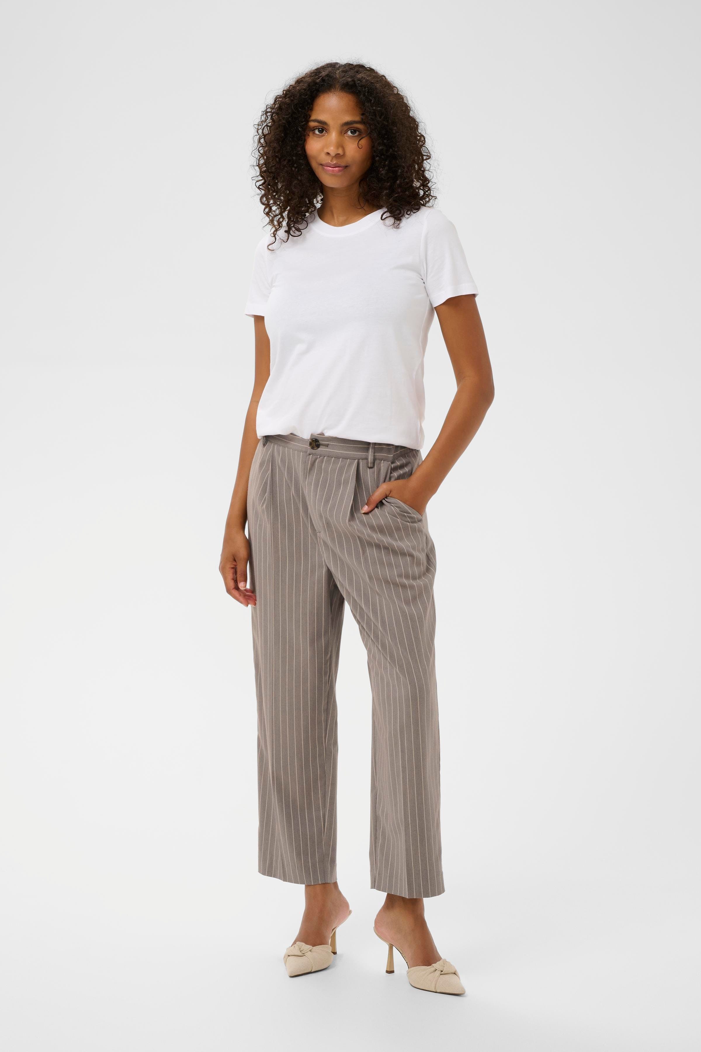 KAheather Bukser LOOKBOOK FRONT 10511078-108808