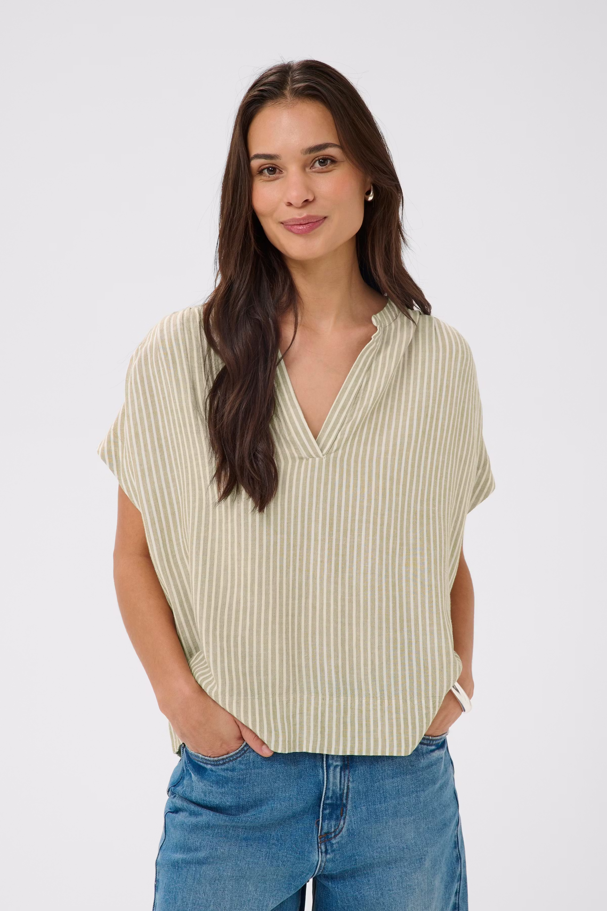 KAmilia Bluse LOOKBOOK FRONT 10509670-105466