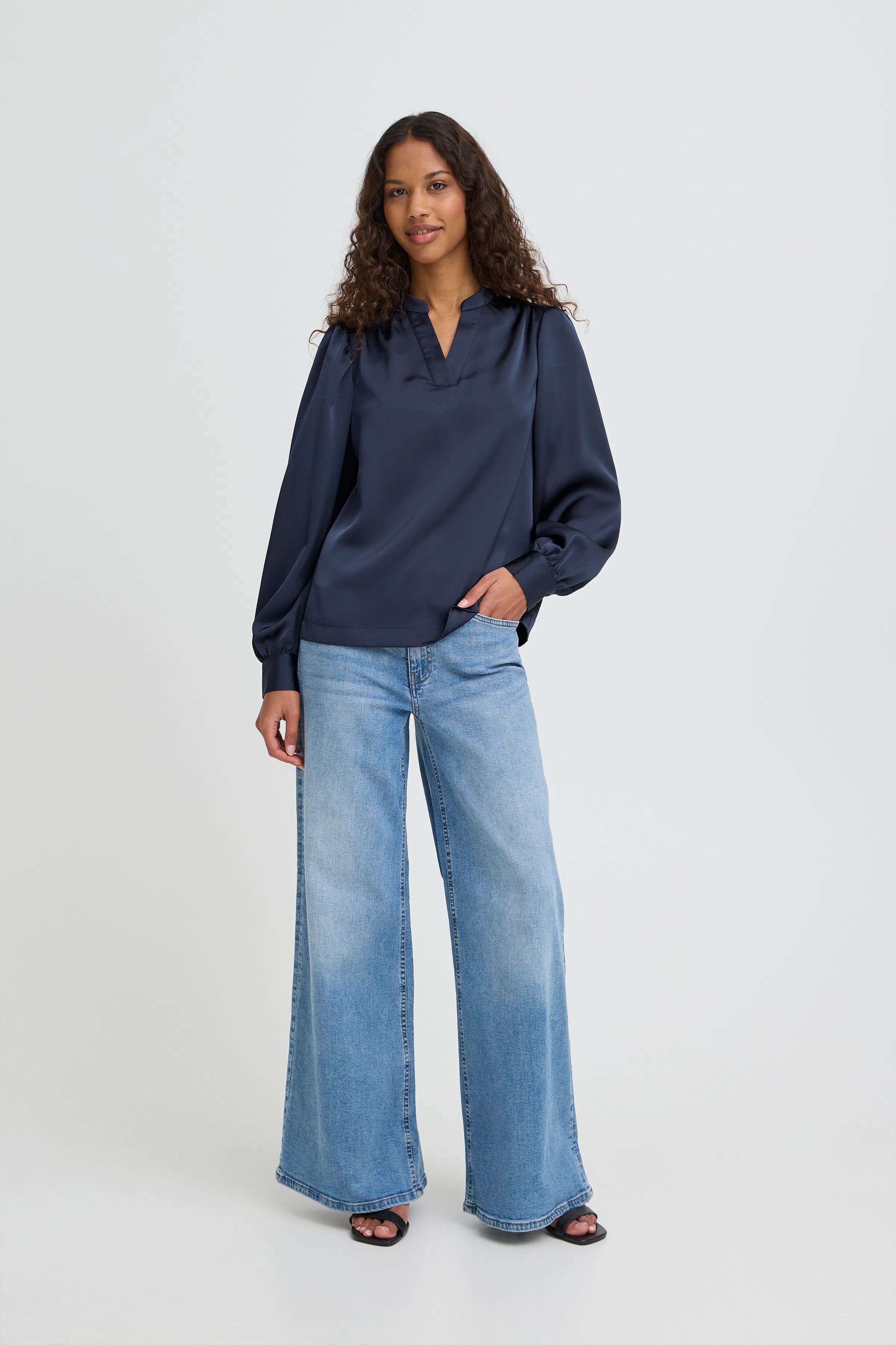 IHLETTA Blouse LOOKBOOK FRONT 20125133-194010
