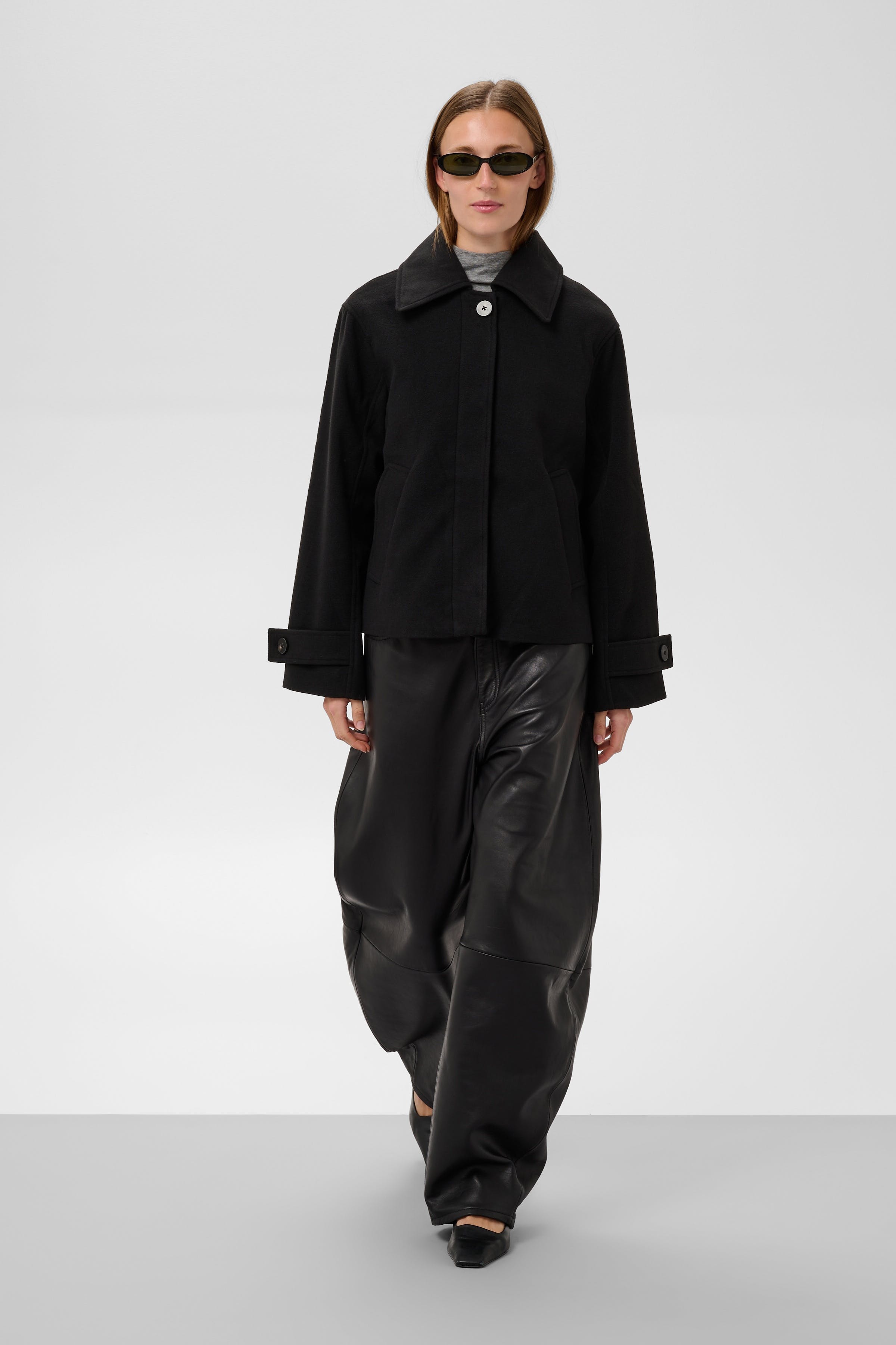 SLRubie Short Jacket LOOKBOOK FRONT 30407614-194008