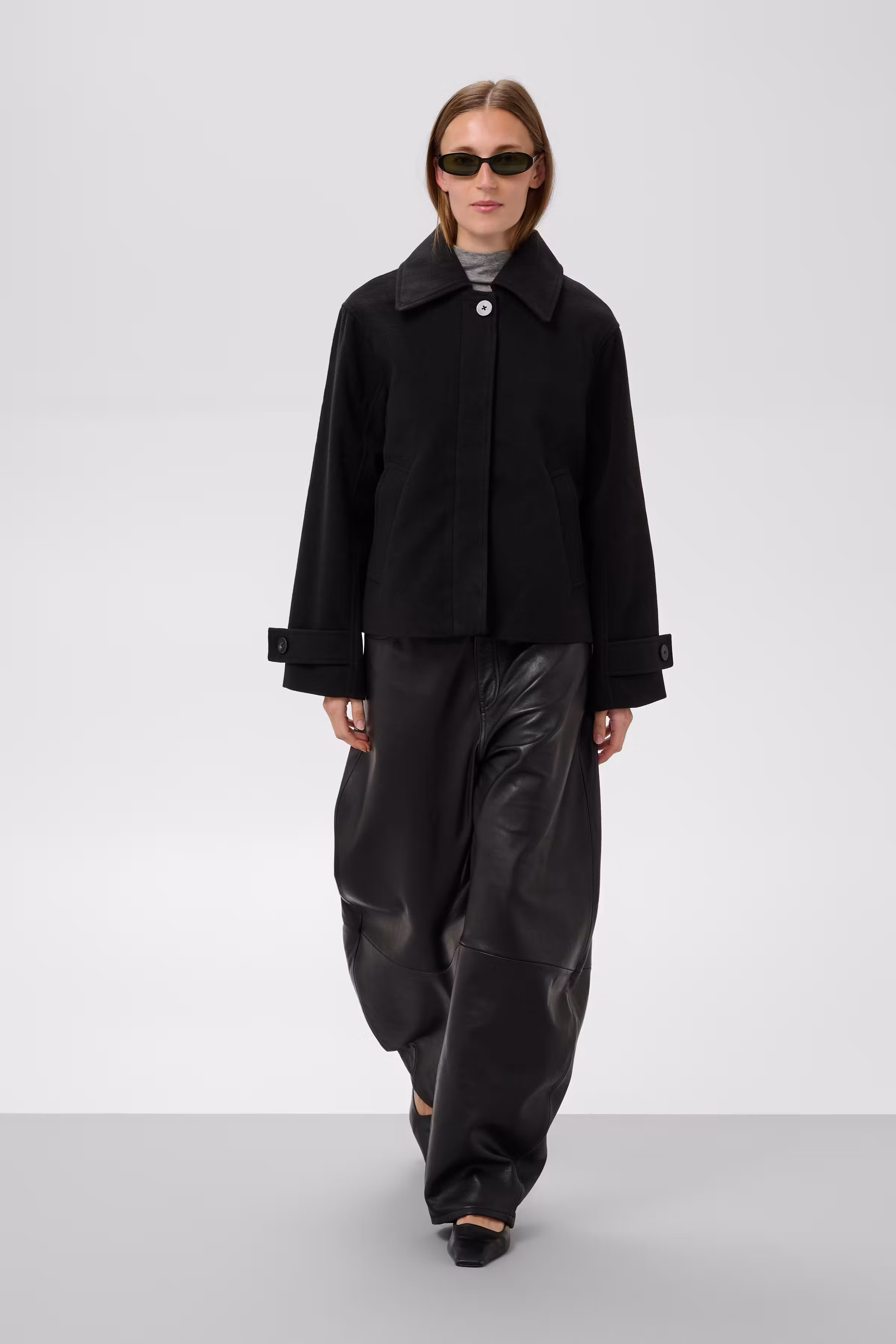 SLRubie Kort Jakke LOOKBOOK FRONT 30407614-194008