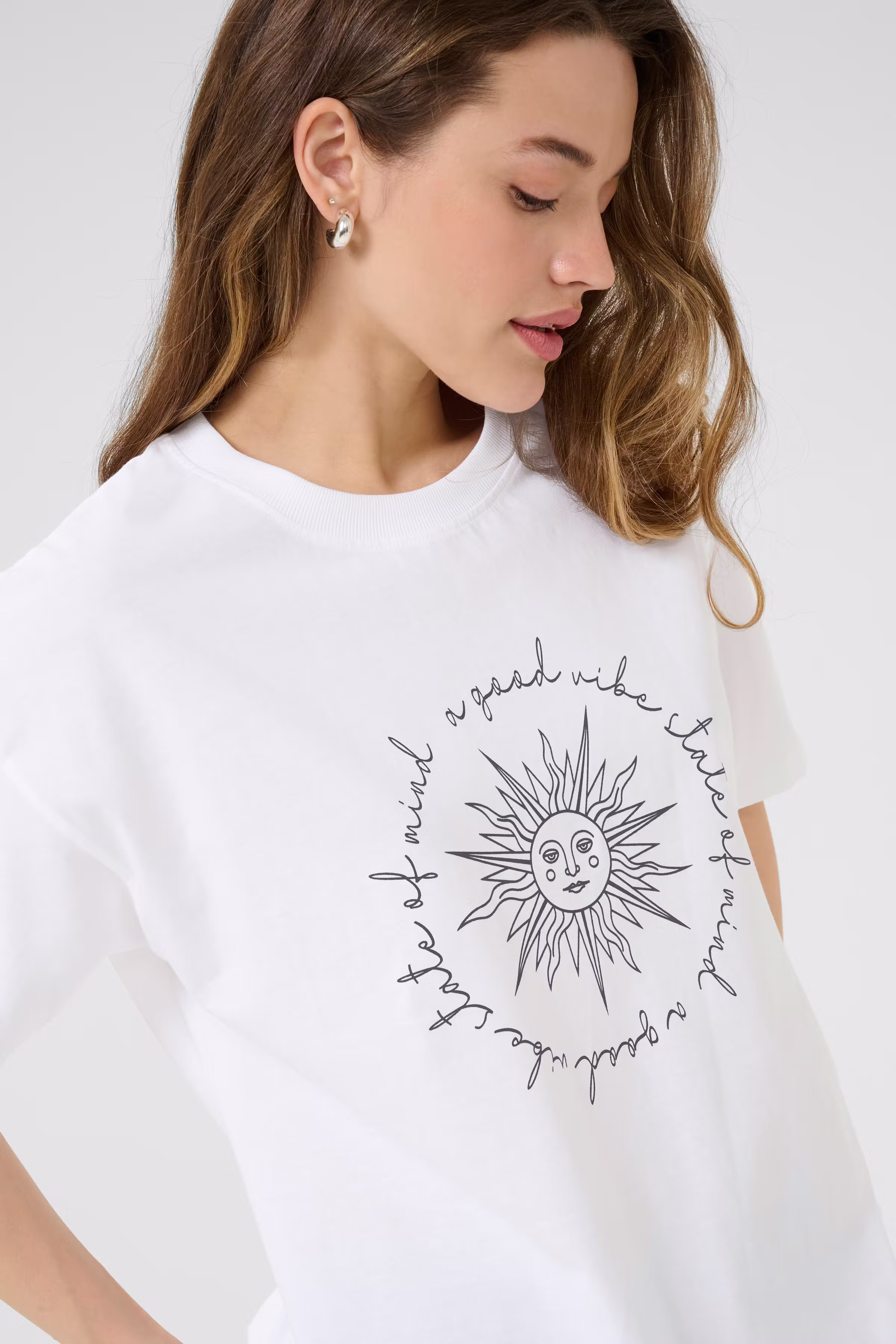 KAfreja T-shirt LOOKBOOK DETAIL 10552435-108422