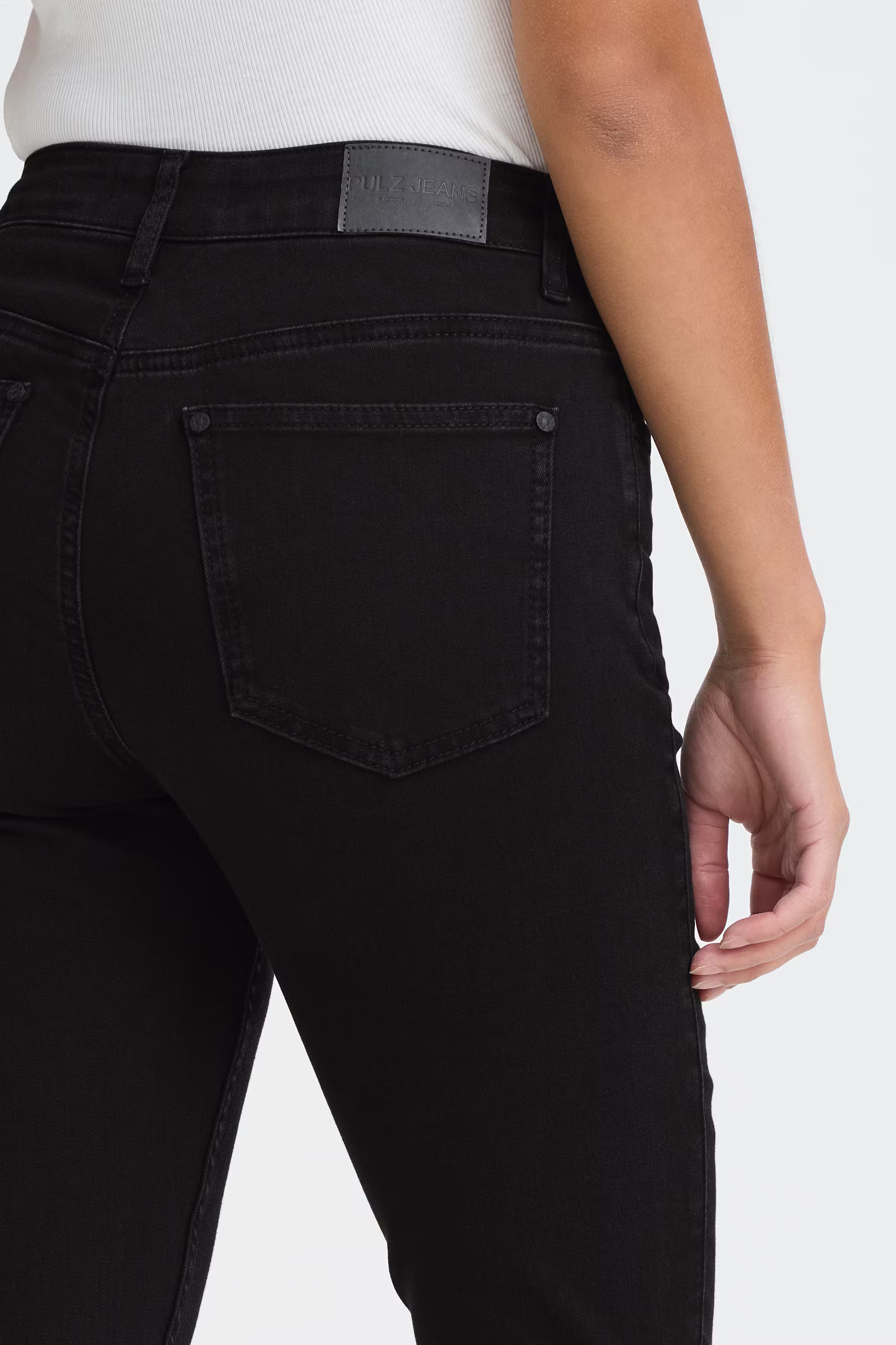 PZEMMELINA HW Jeans Skinny Leg LOOKBOOK DETAIL 50207163-200004