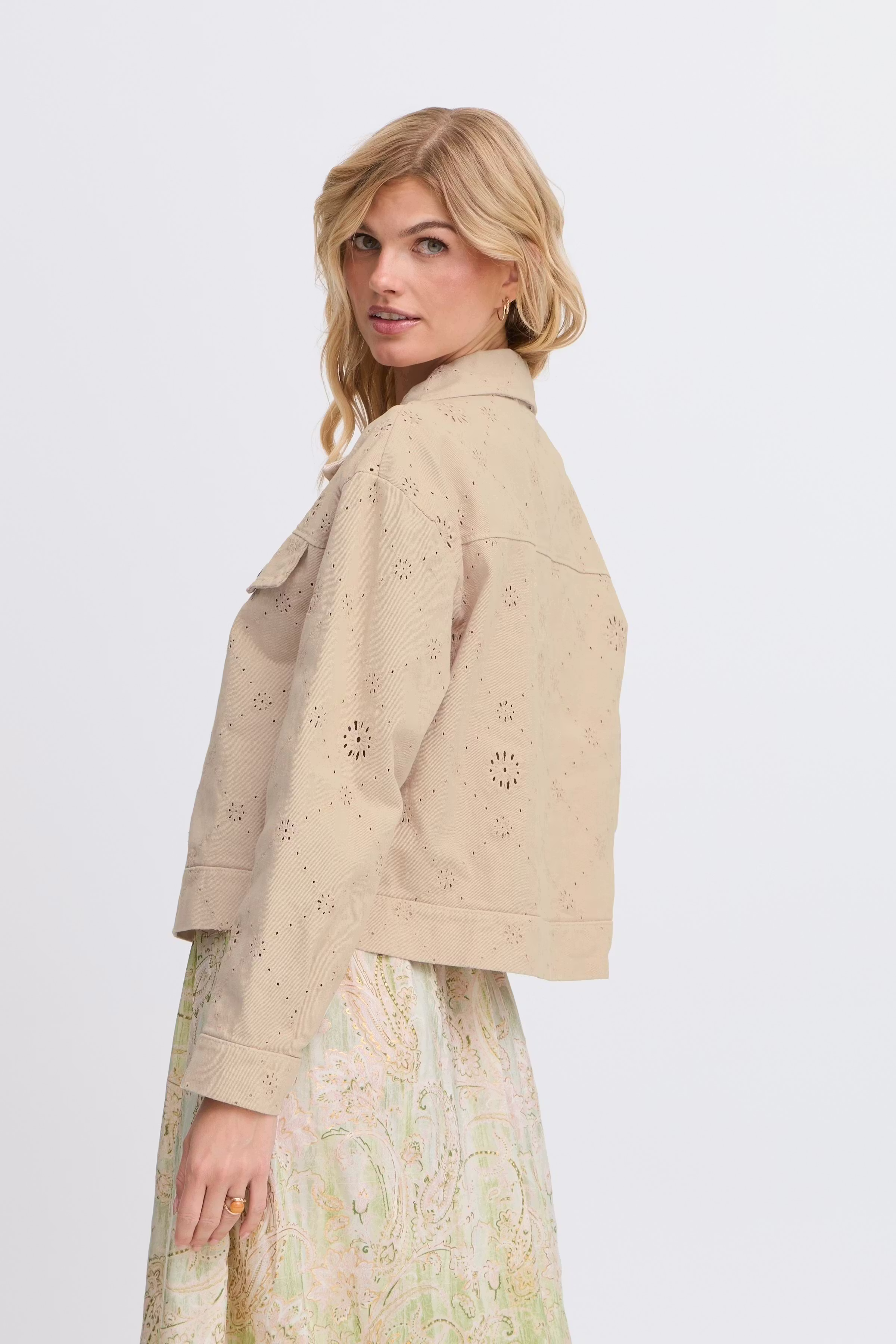 SBJADZIA Casual jakke LOOKBOOK BACK 22100701-130907