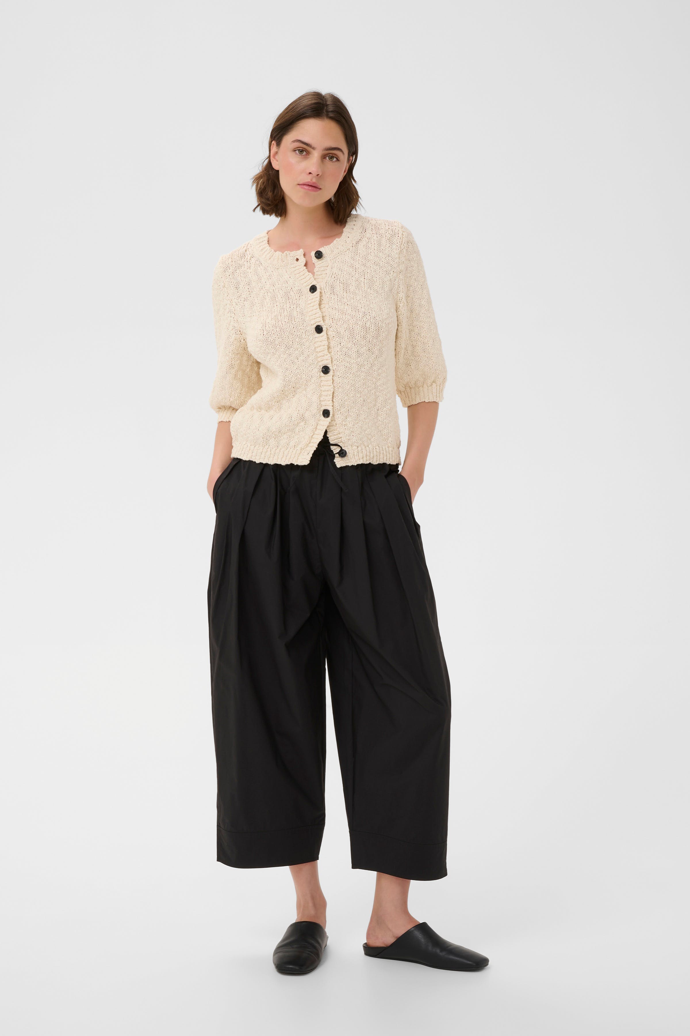 HAZEIW Trousers LOOKBOOK FRONT 30112711-194008