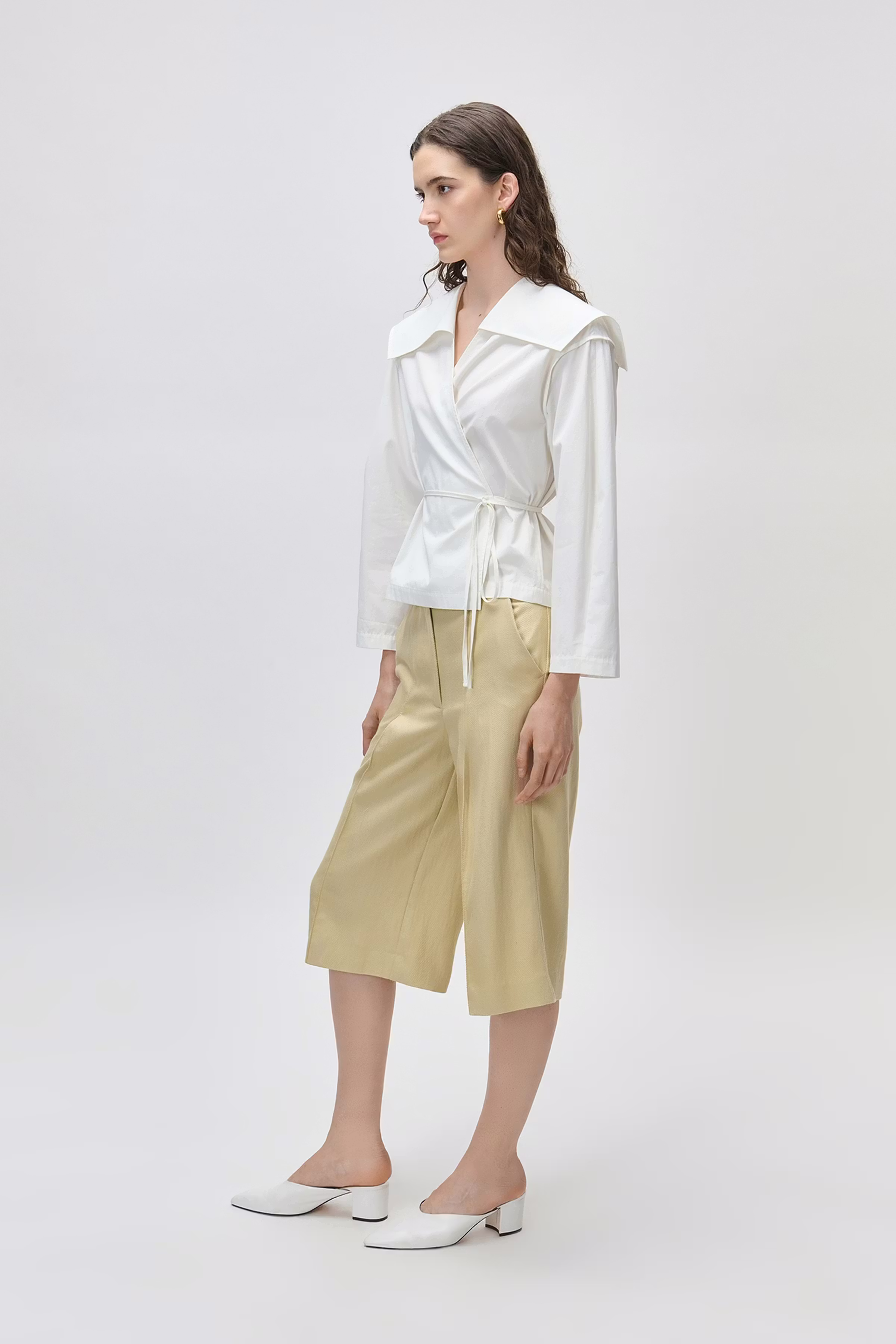 EDWINA Blouse LOOKBOOK FRONT 30600579-WH010