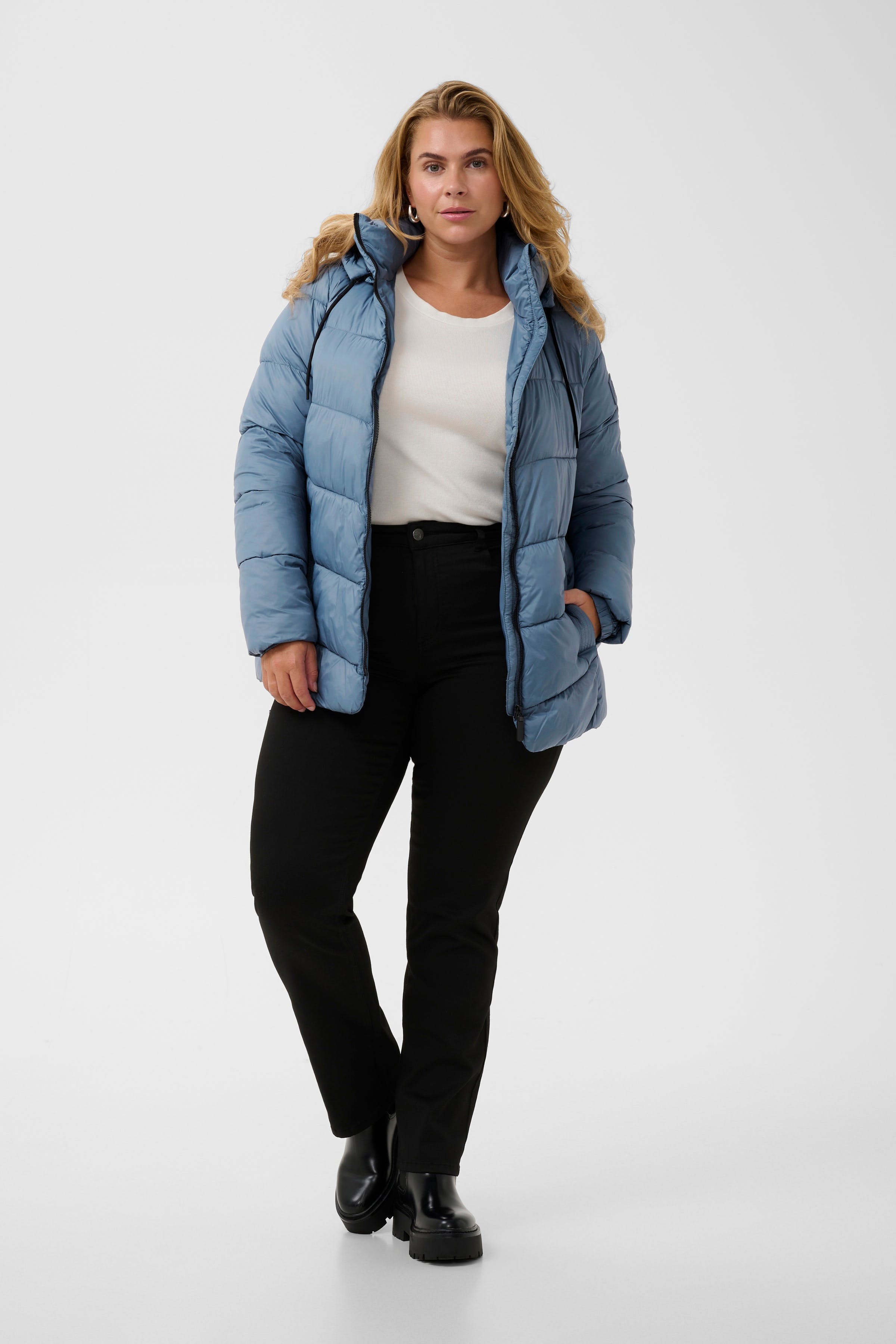 KCsusanna Jacket LOOKBOOK FRONT 10582481-183916