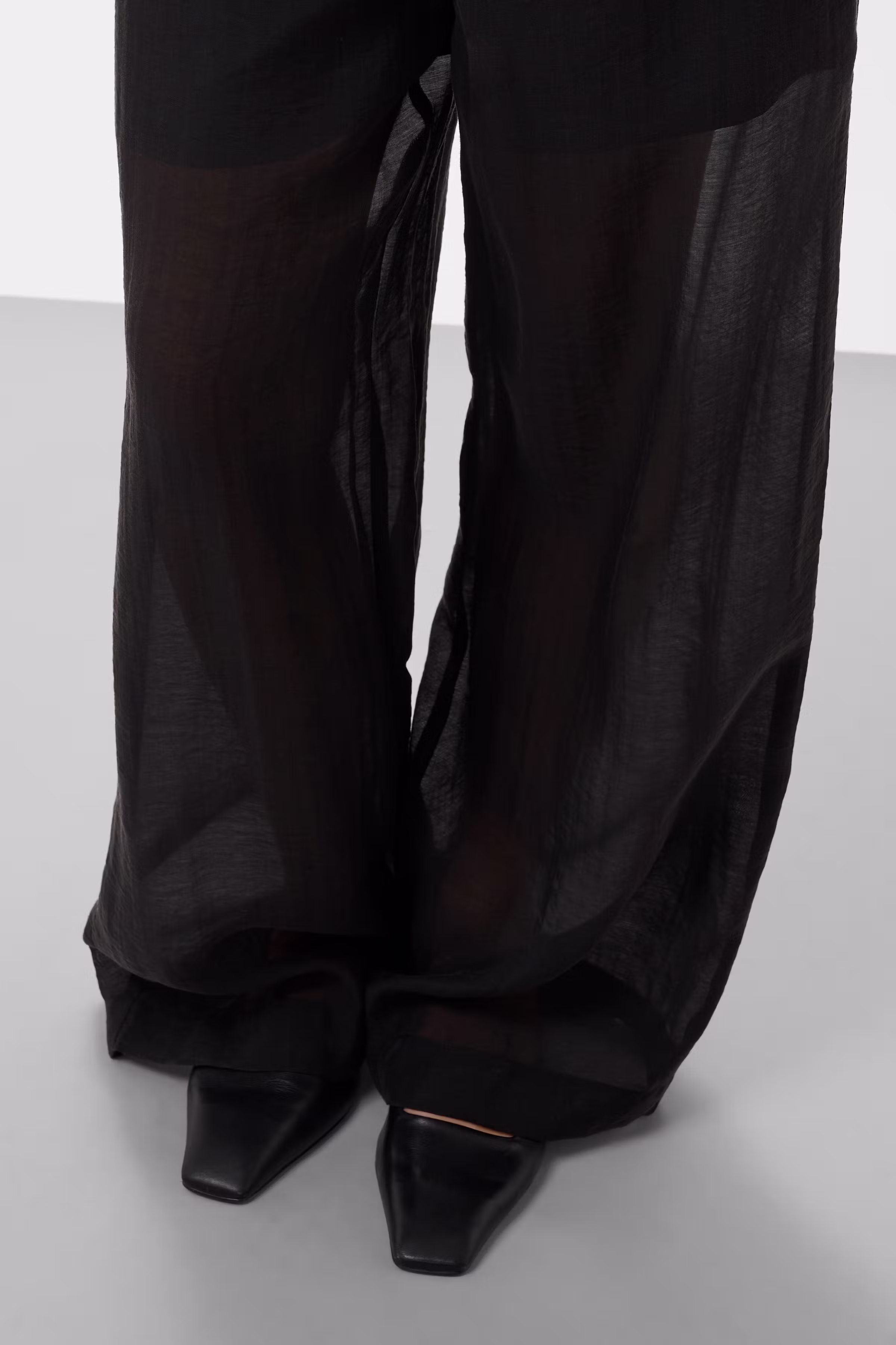 SLDimitra Hose LOOKBOOK DETAIL 30409375-194008