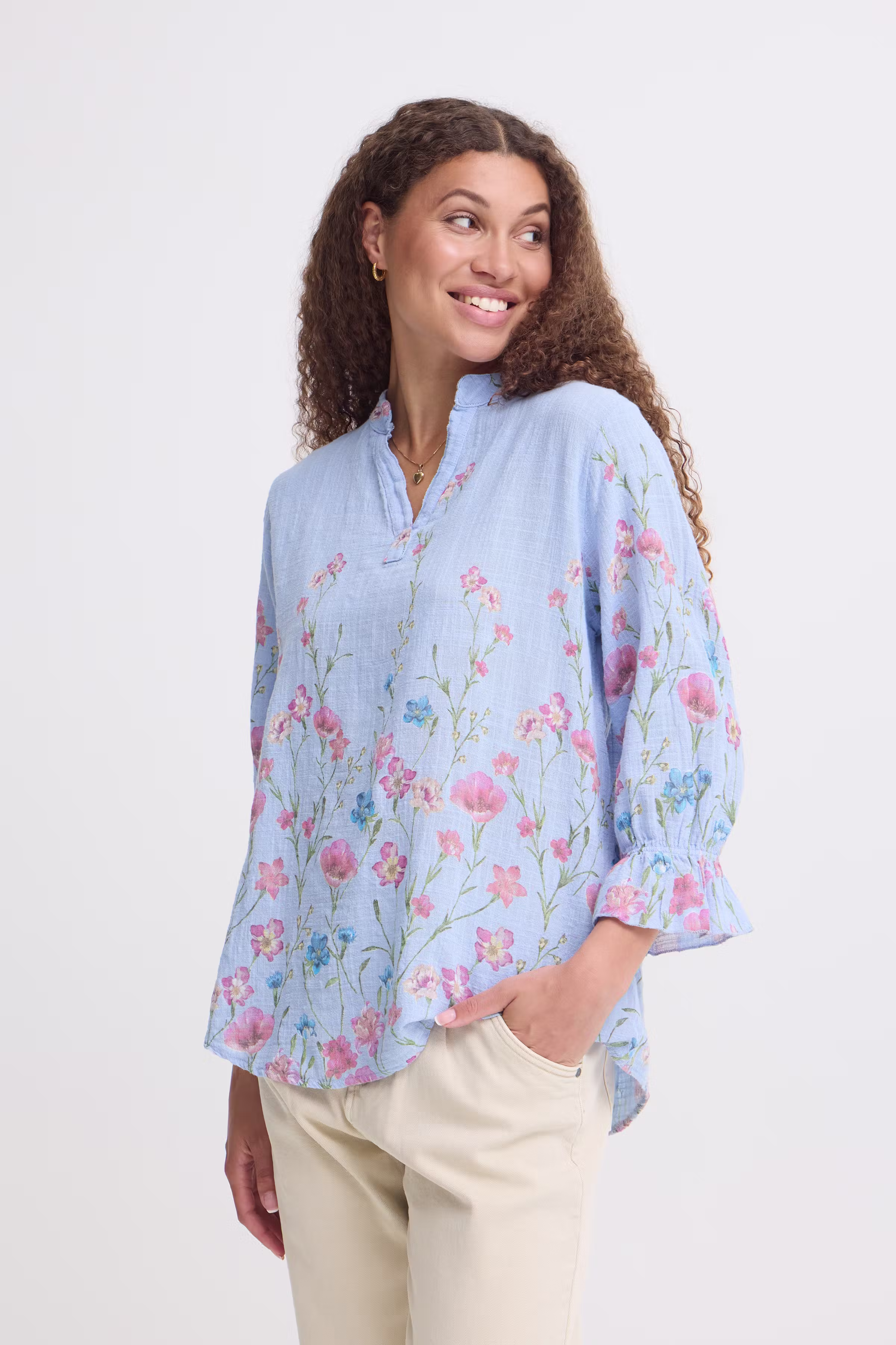 SBXALEXA Bluse LOOKBOOK FRONT 22101198-144112