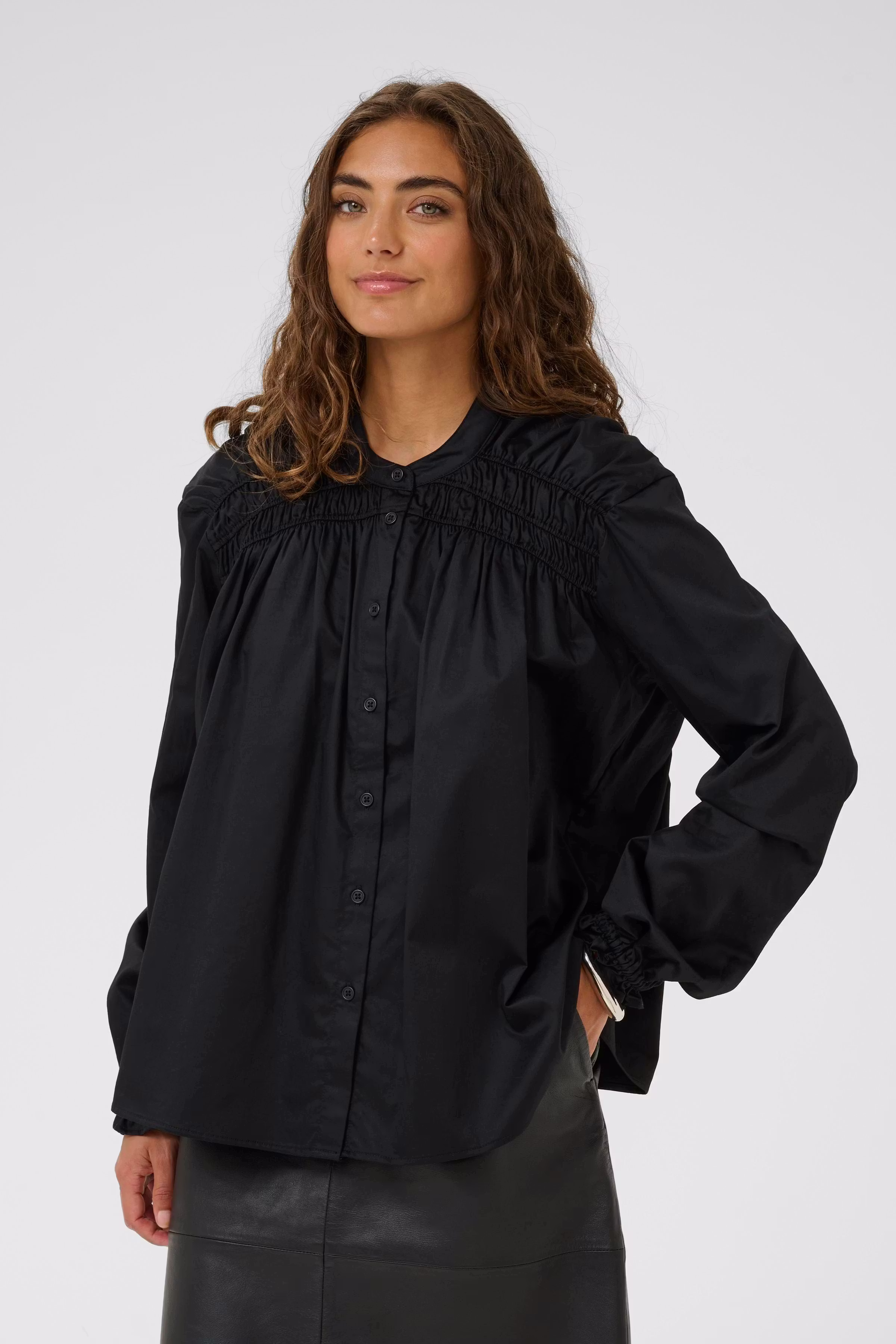 CUceleste Hemd LOOKBOOK FRONT 50112095-500012