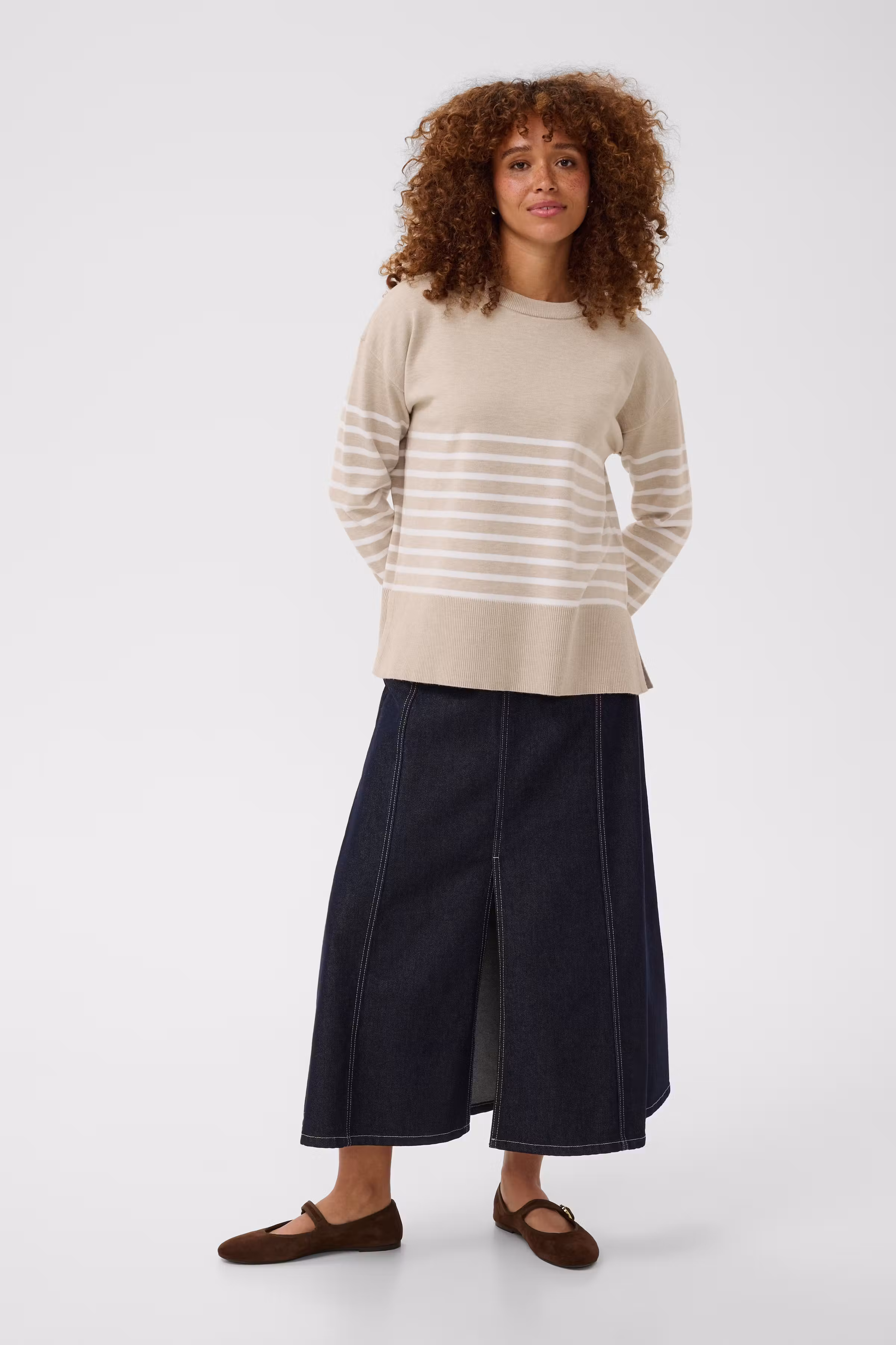 KAlimone Pullover LOOKBOOK FRONT 10511830-1000351