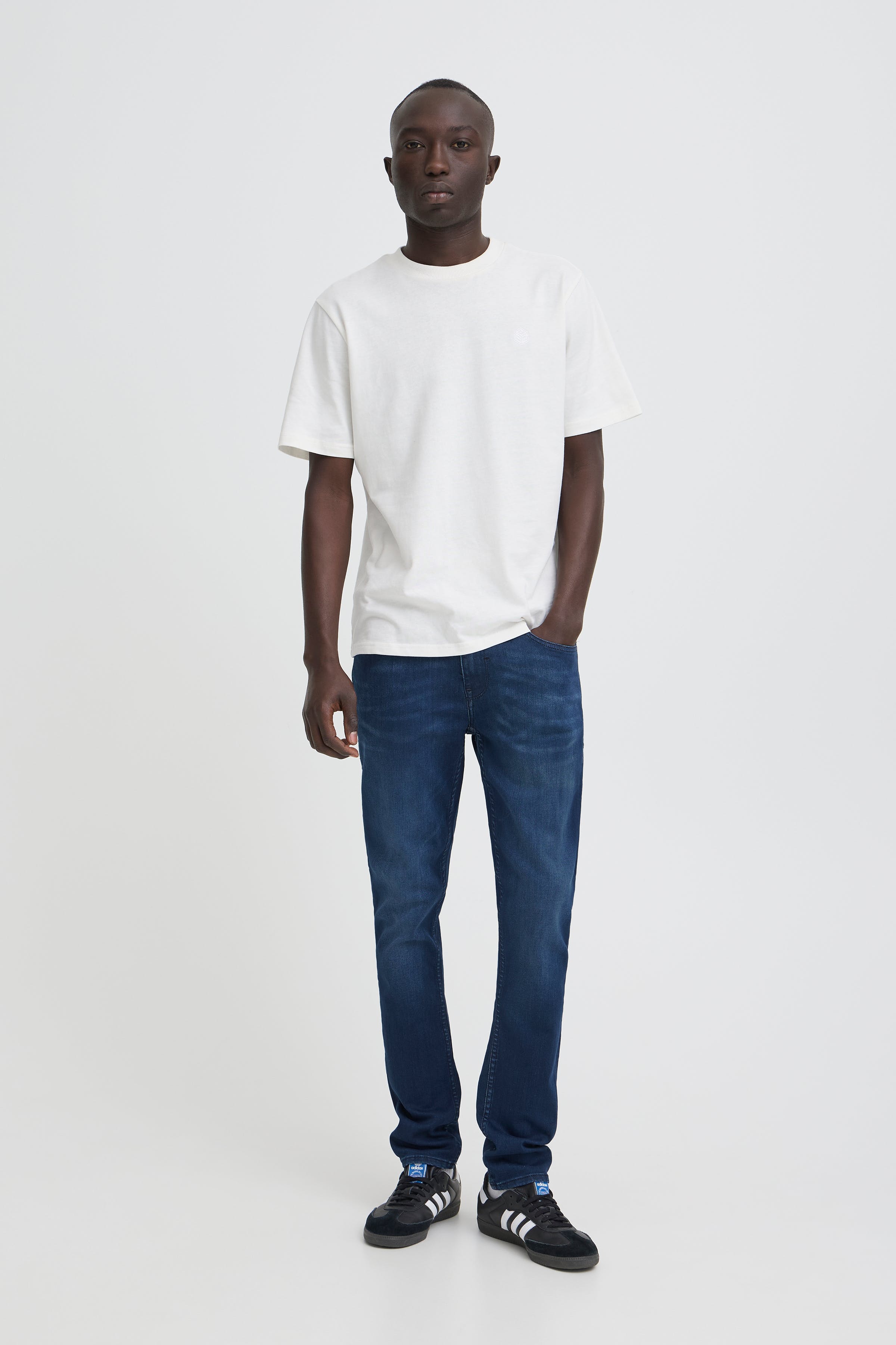 BHJET - slim fit LOOKBOOK FRONT 20707721-76207