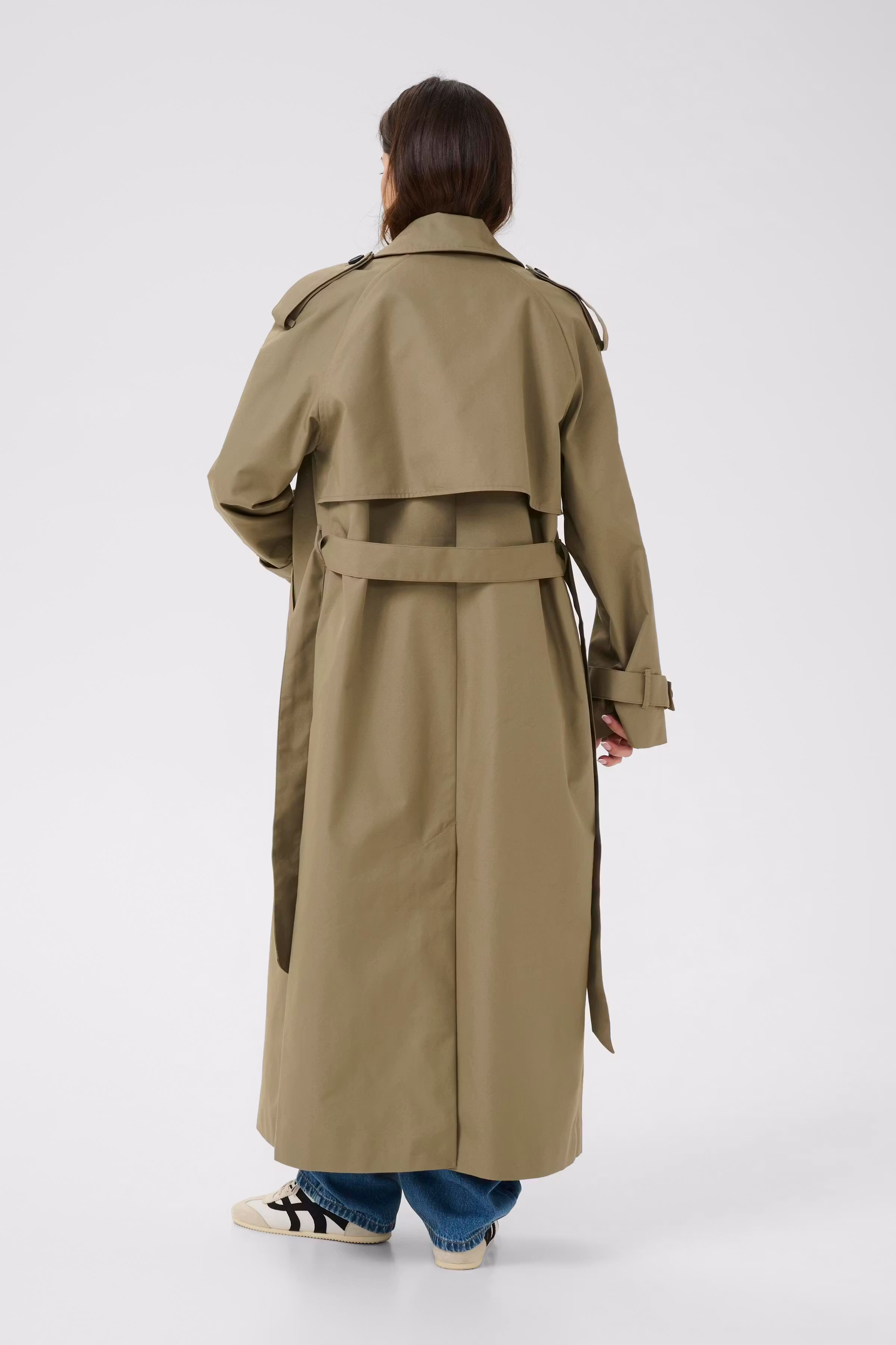 KAvalentina Coat LOOKBOOK BACK 10511102-170517