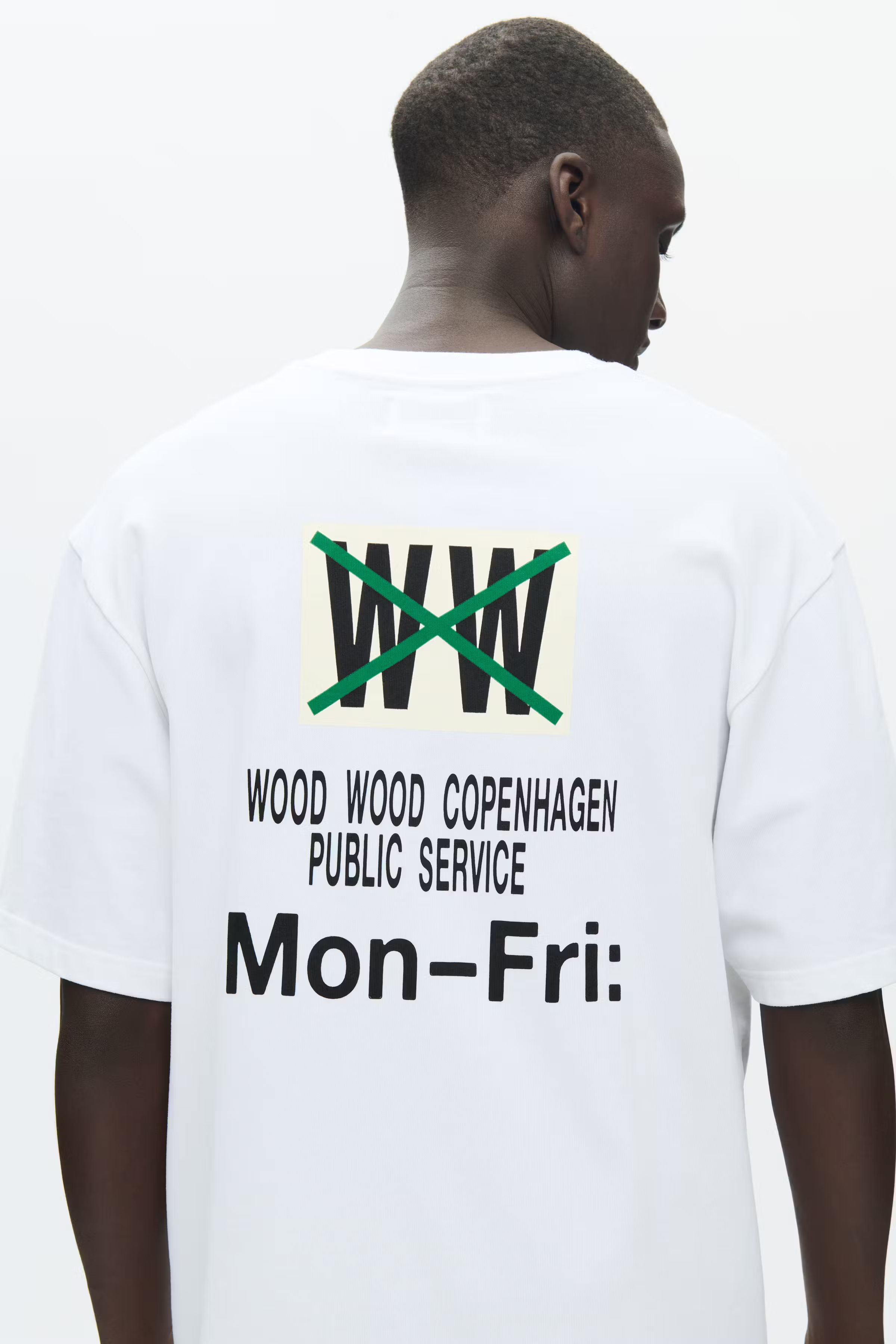 WWGary T-shirt mon-fri LOOKBOOK DETAIL 30252003-110601