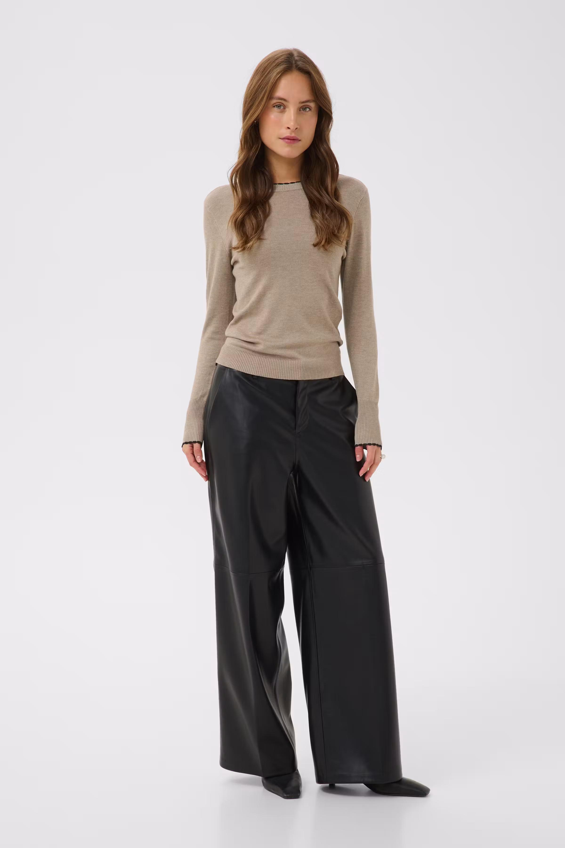 KAlizza Pullover LOOKBOOK FRONT 10512581-1713111