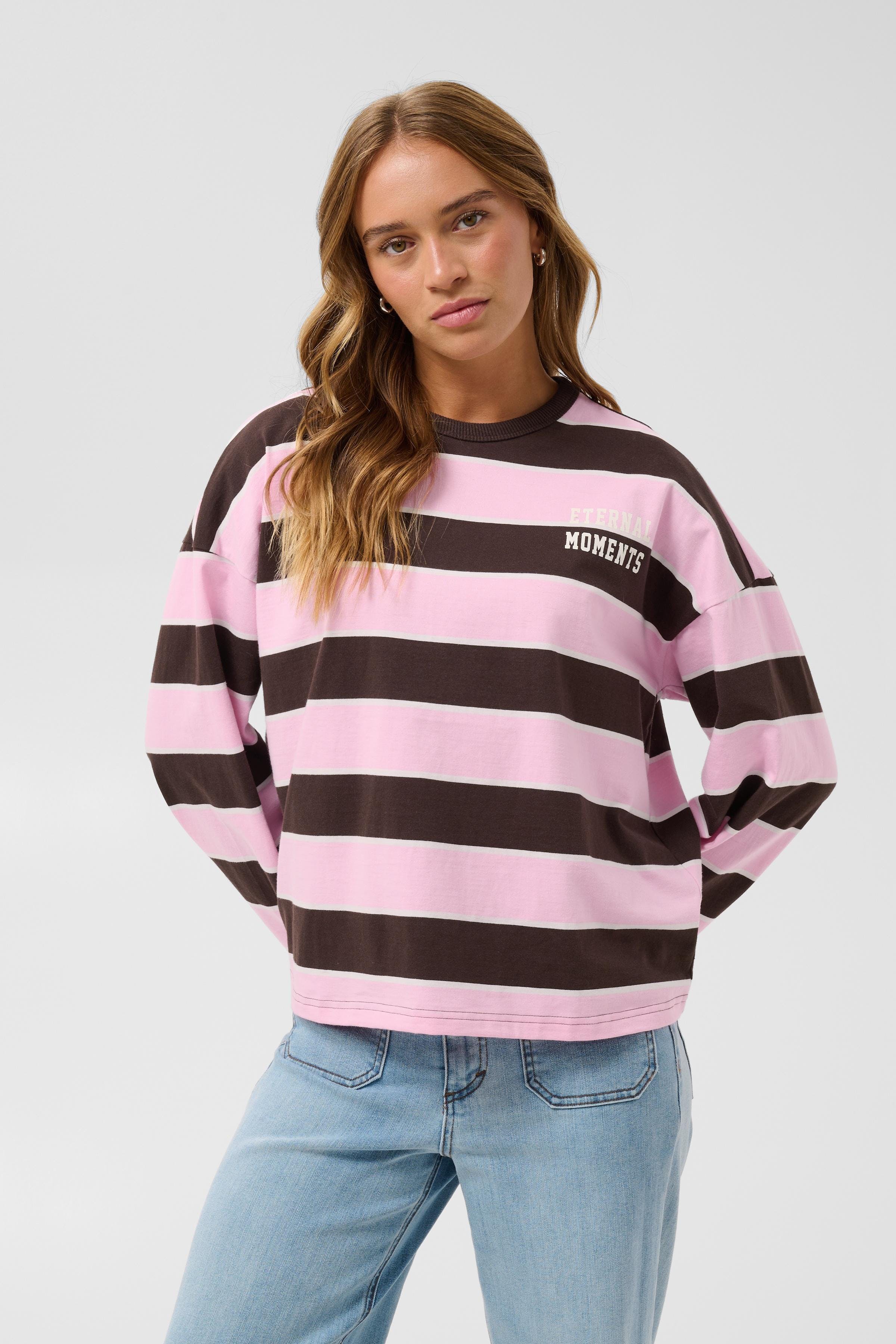 KAelona T-shirt LOOKBOOK FRONT 10513133-1000828