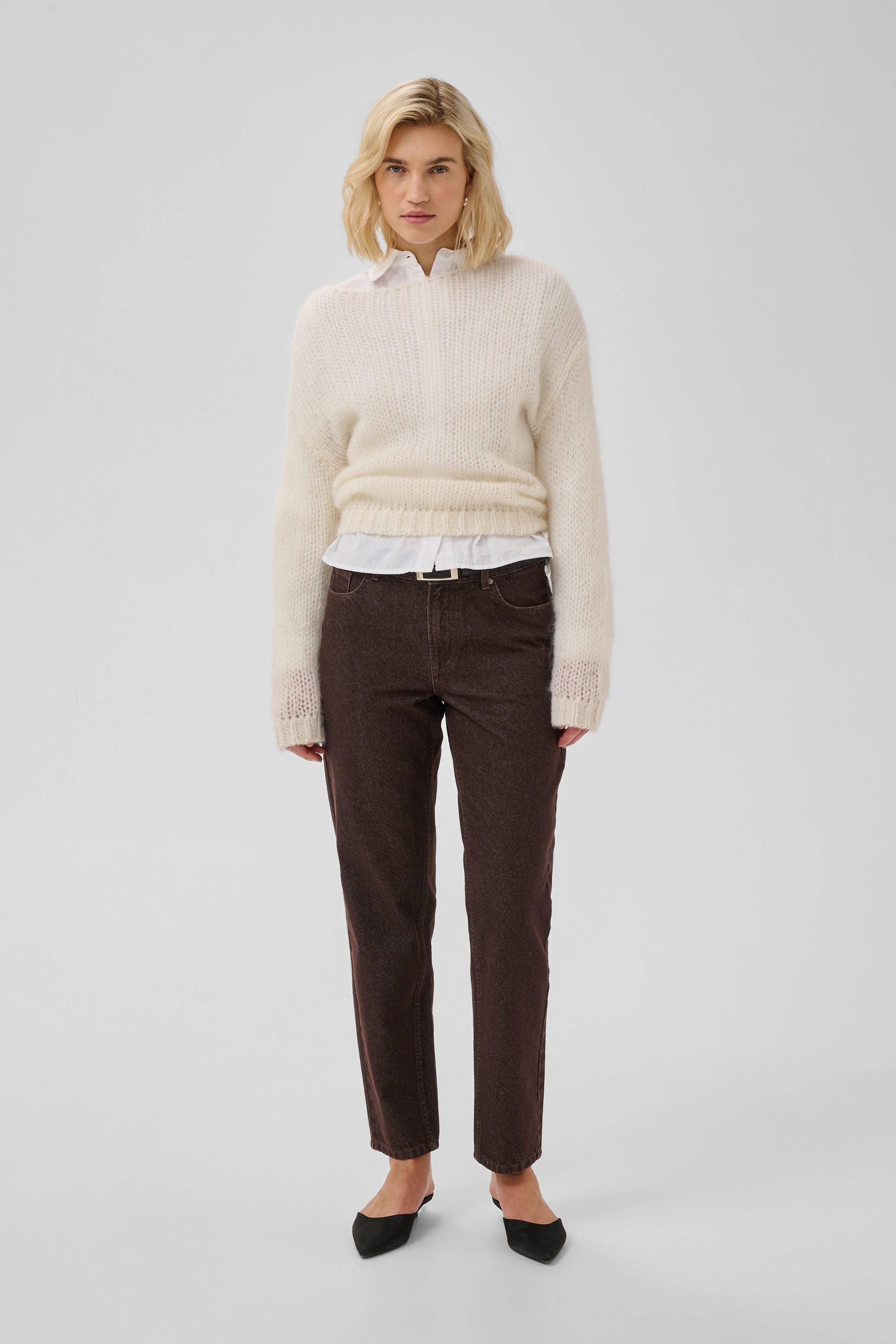 MWMommy Jeans LOOKBOOK FRONT 10705844-109758