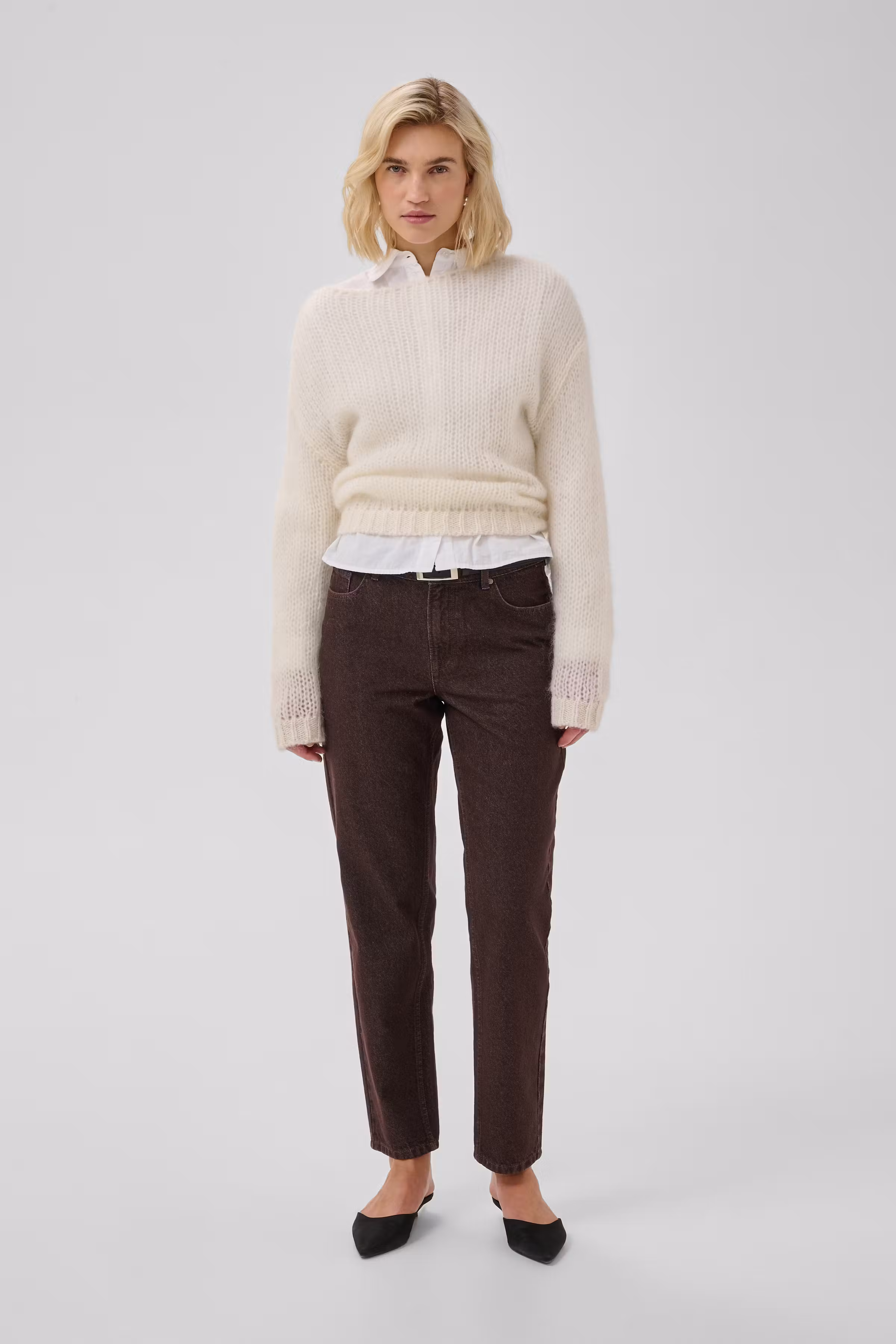 MWMommy Jeans LOOKBOOK FRONT 10705844-109758