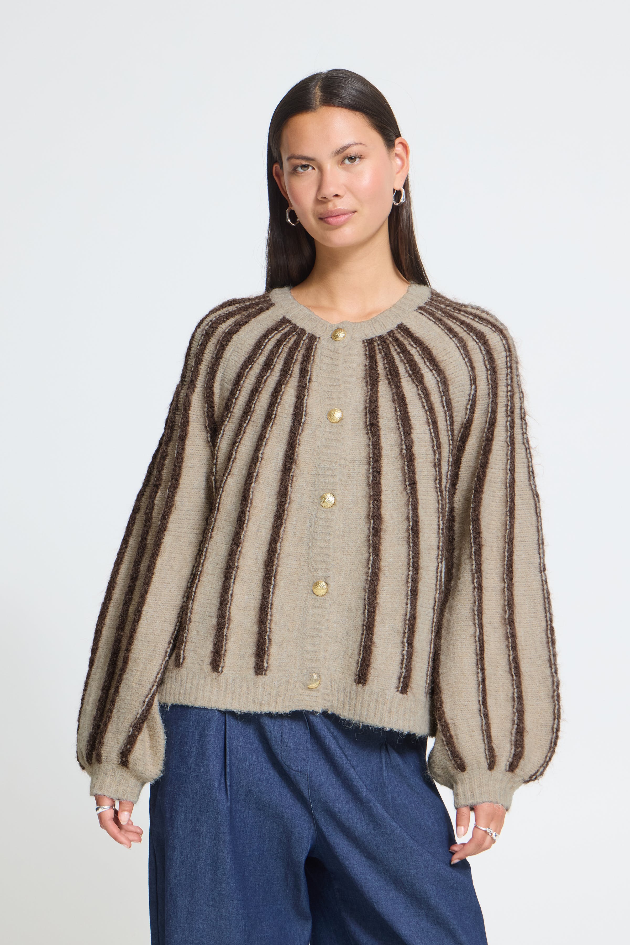 SBXJOLA Pullover LOOKBOOK FRONT 22101213-114300