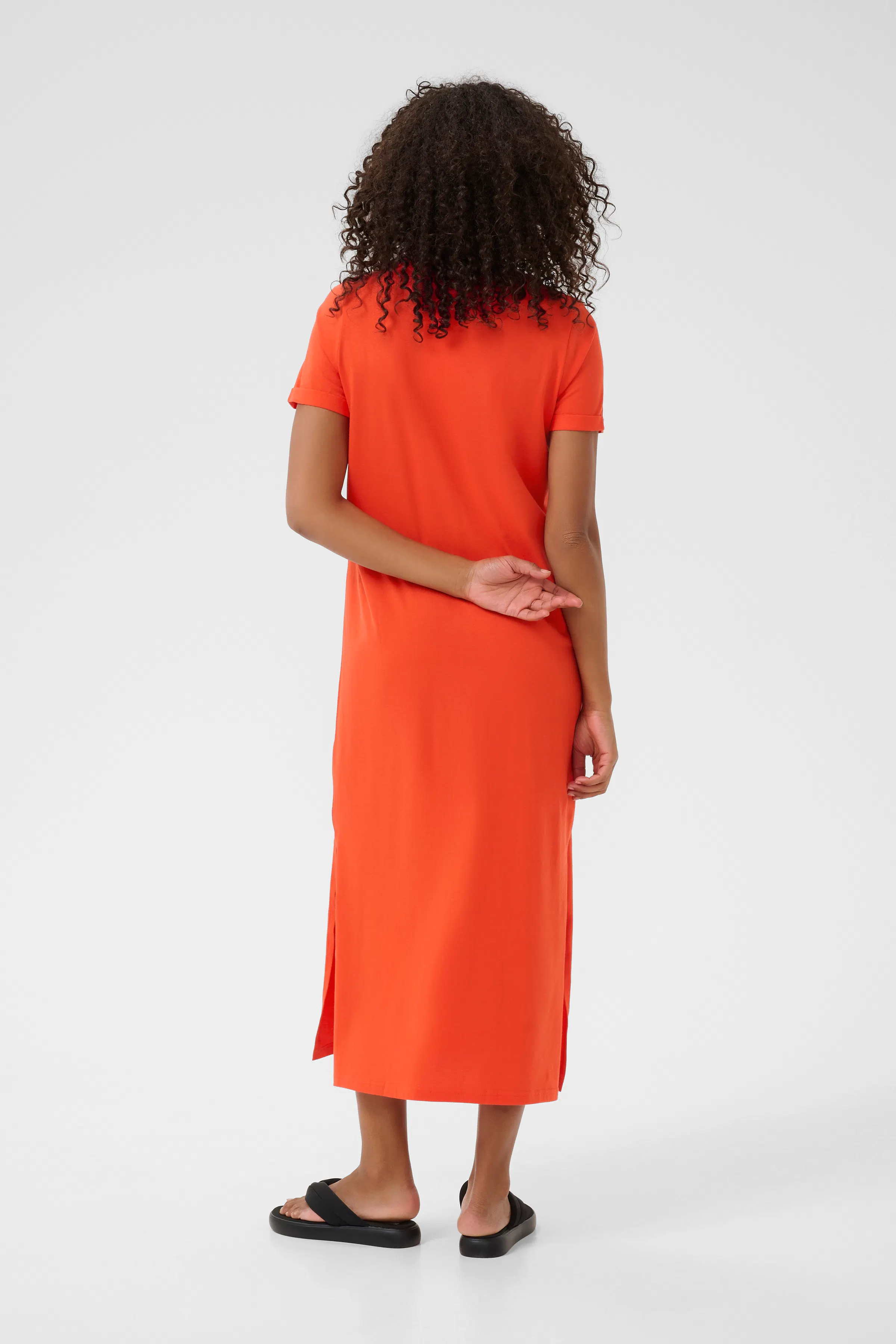 KAcelina Kjole LOOKBOOK BACK 10551884-171558