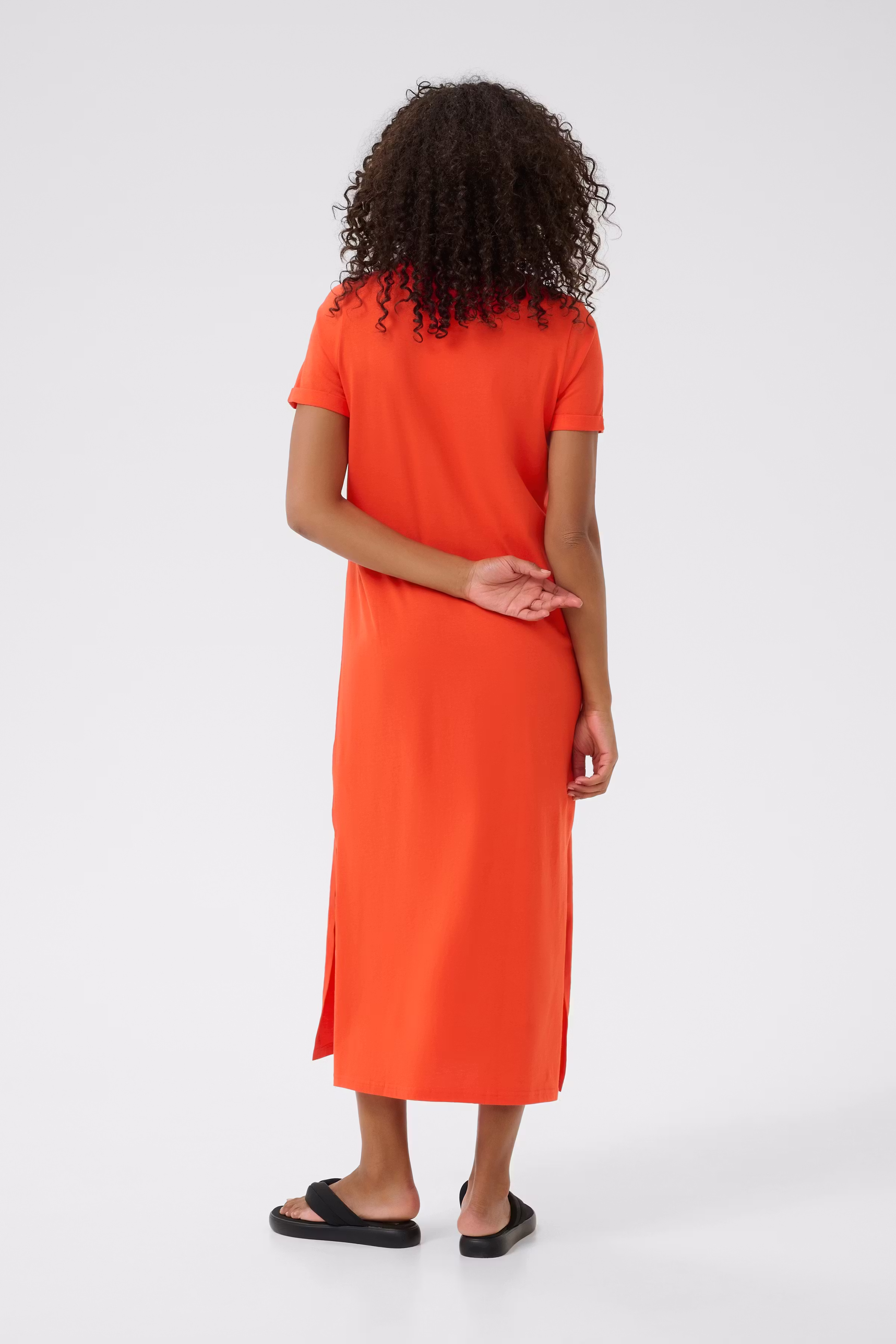 KAcelina Kjole LOOKBOOK BACK 10551884-171558