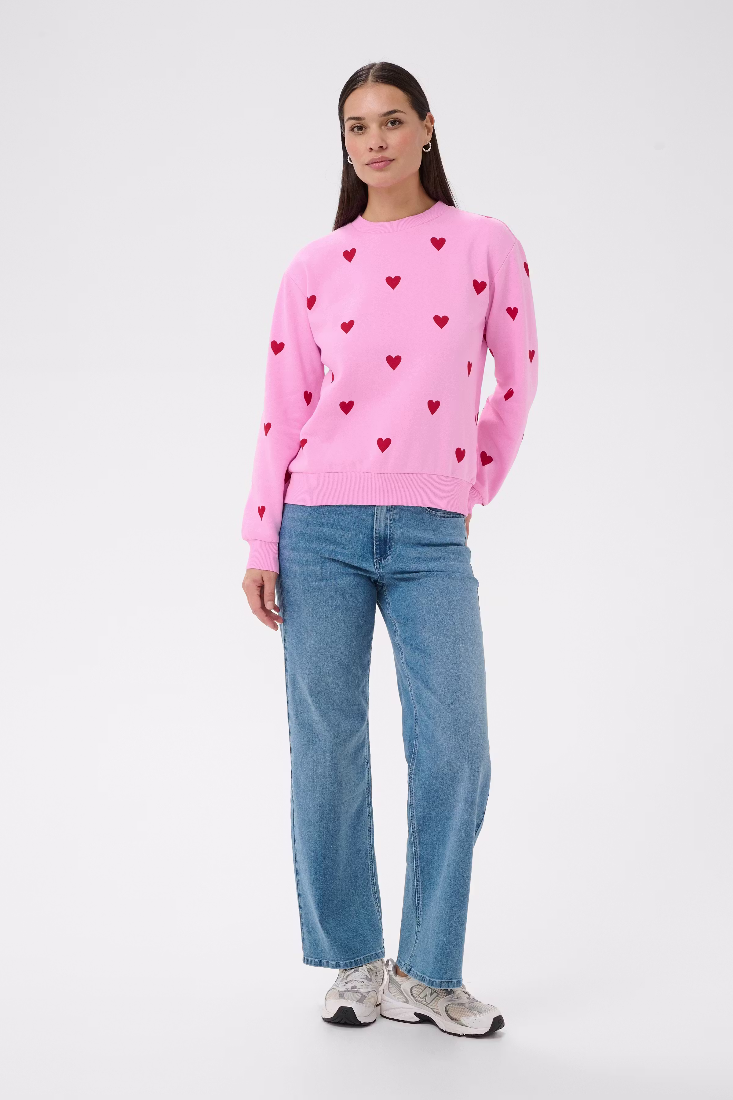 KAmabel Sweatshirt LOOKBOOK FRONT 10511922-109624