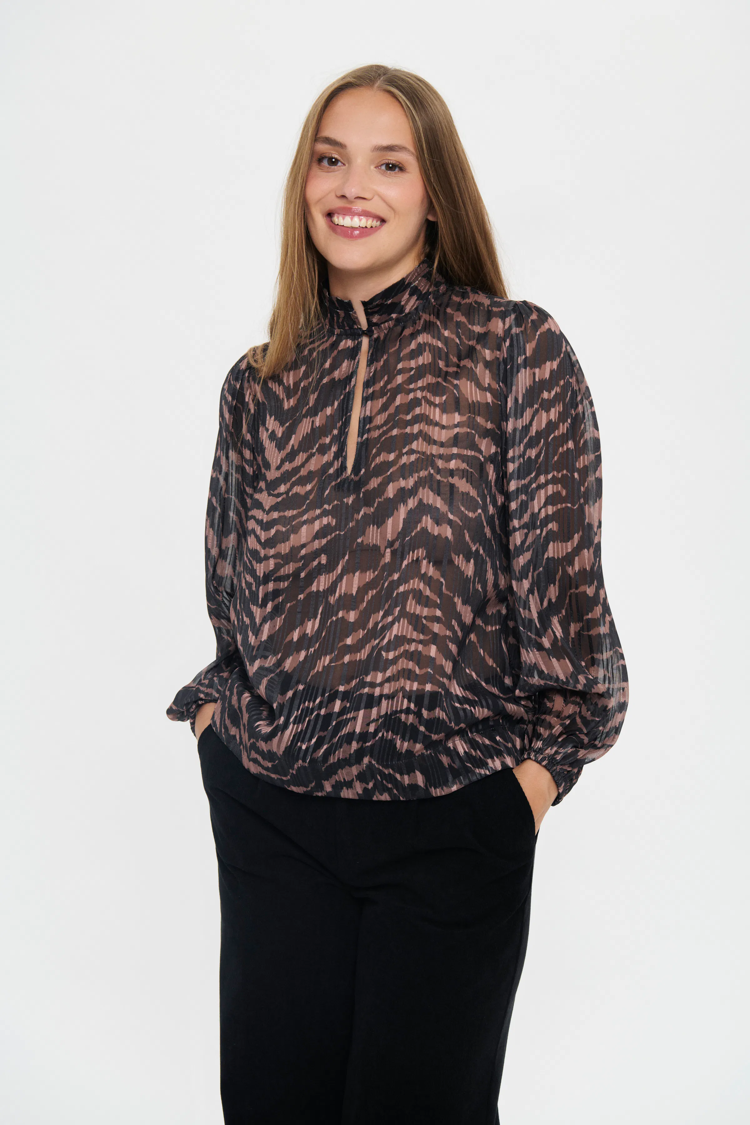 NestaSZ Blouse