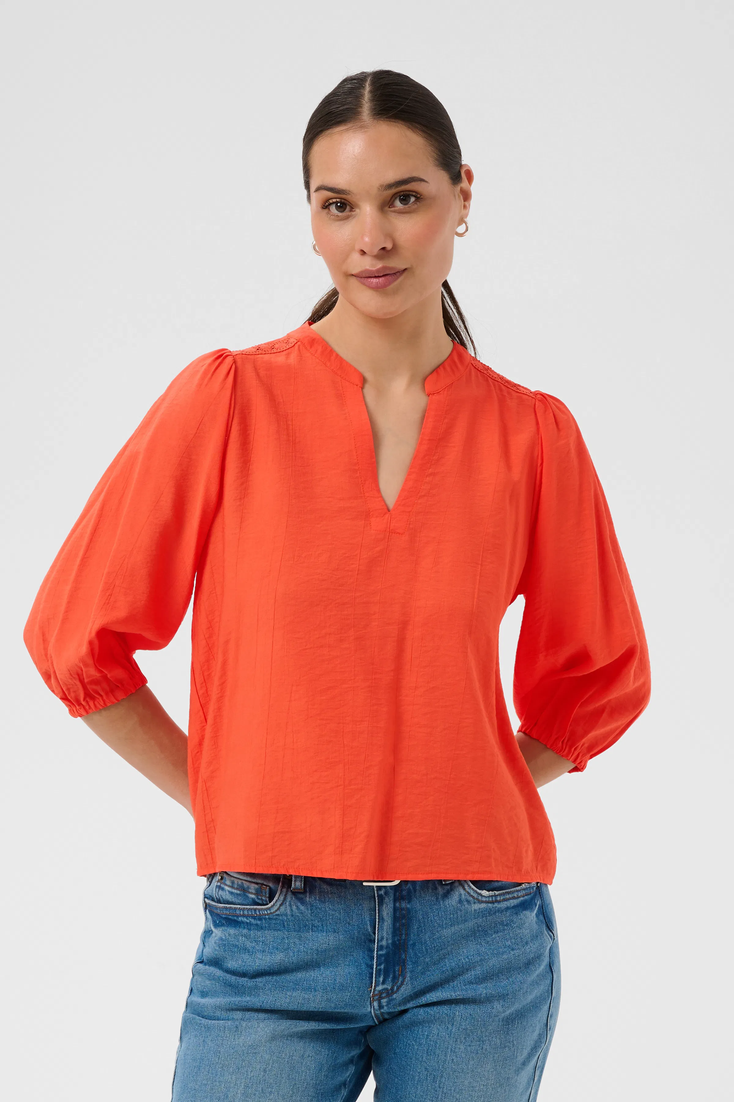 KAalberta Bluse LOOKBOOK FRONT 10511905-171456