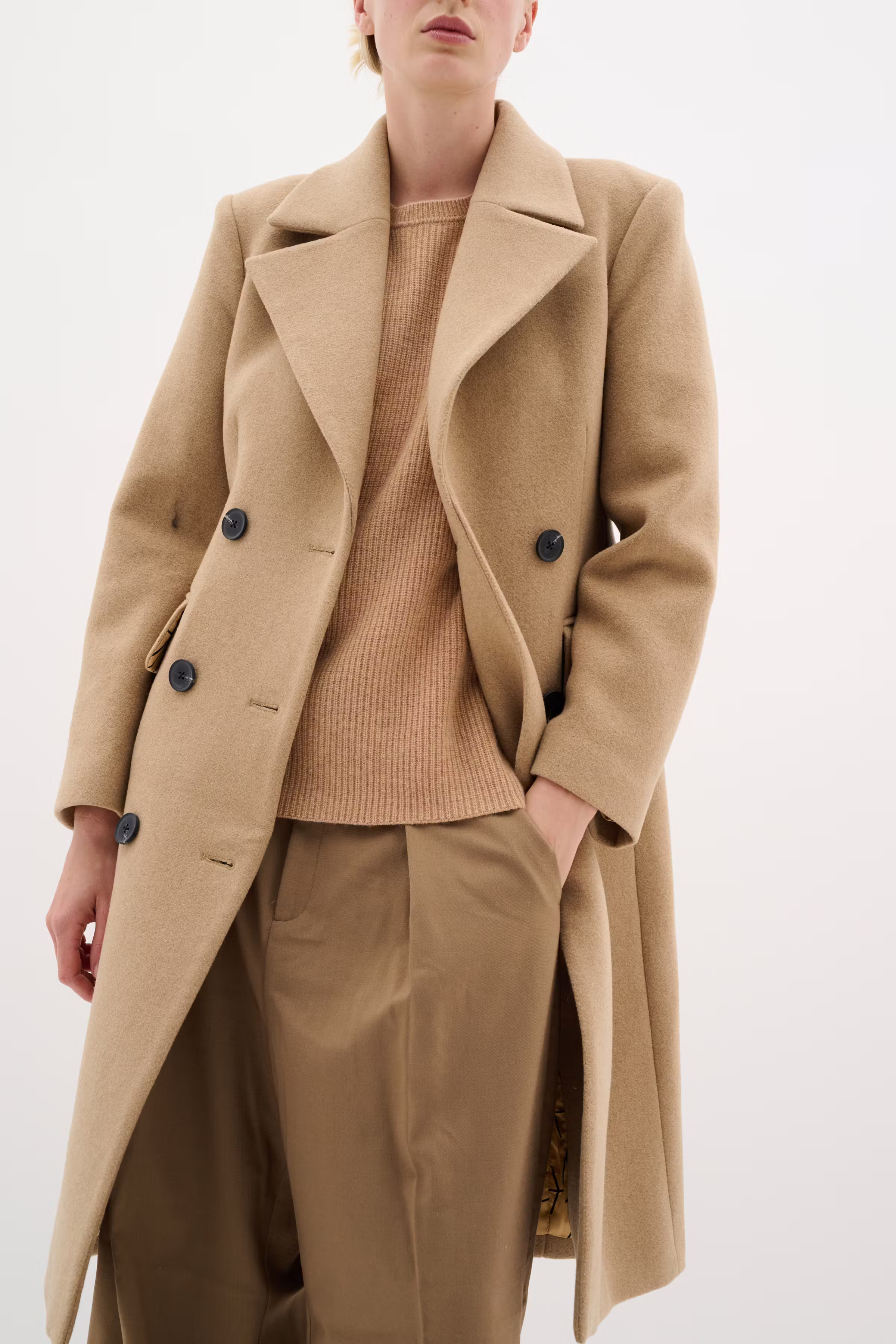 ThoraIW Kappa LOOKBOOK FRONT 30110808-171327