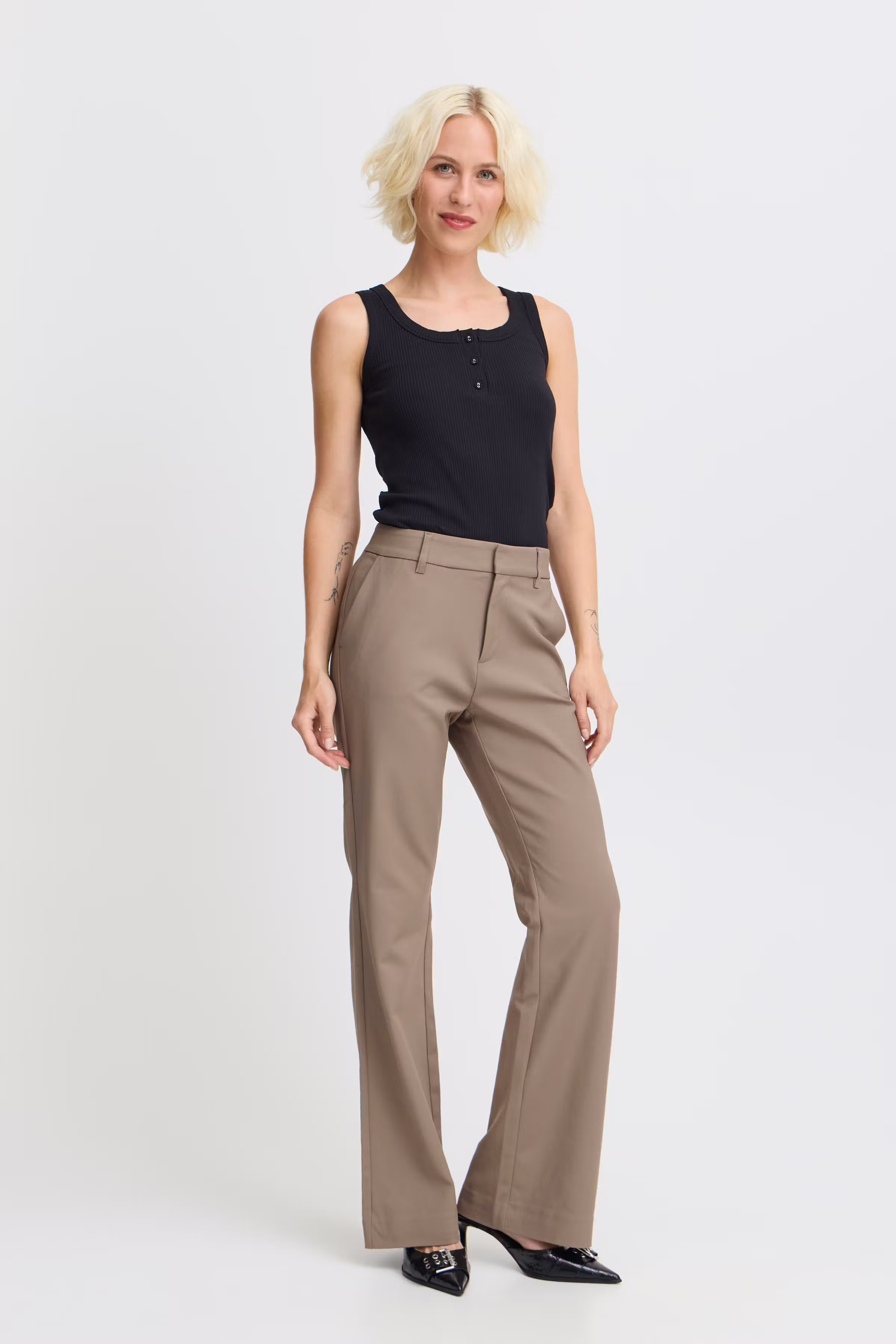 PZBINDY High Waist Bootcut Leg Bukser LOOKBOOK FRONT 50207207-181112