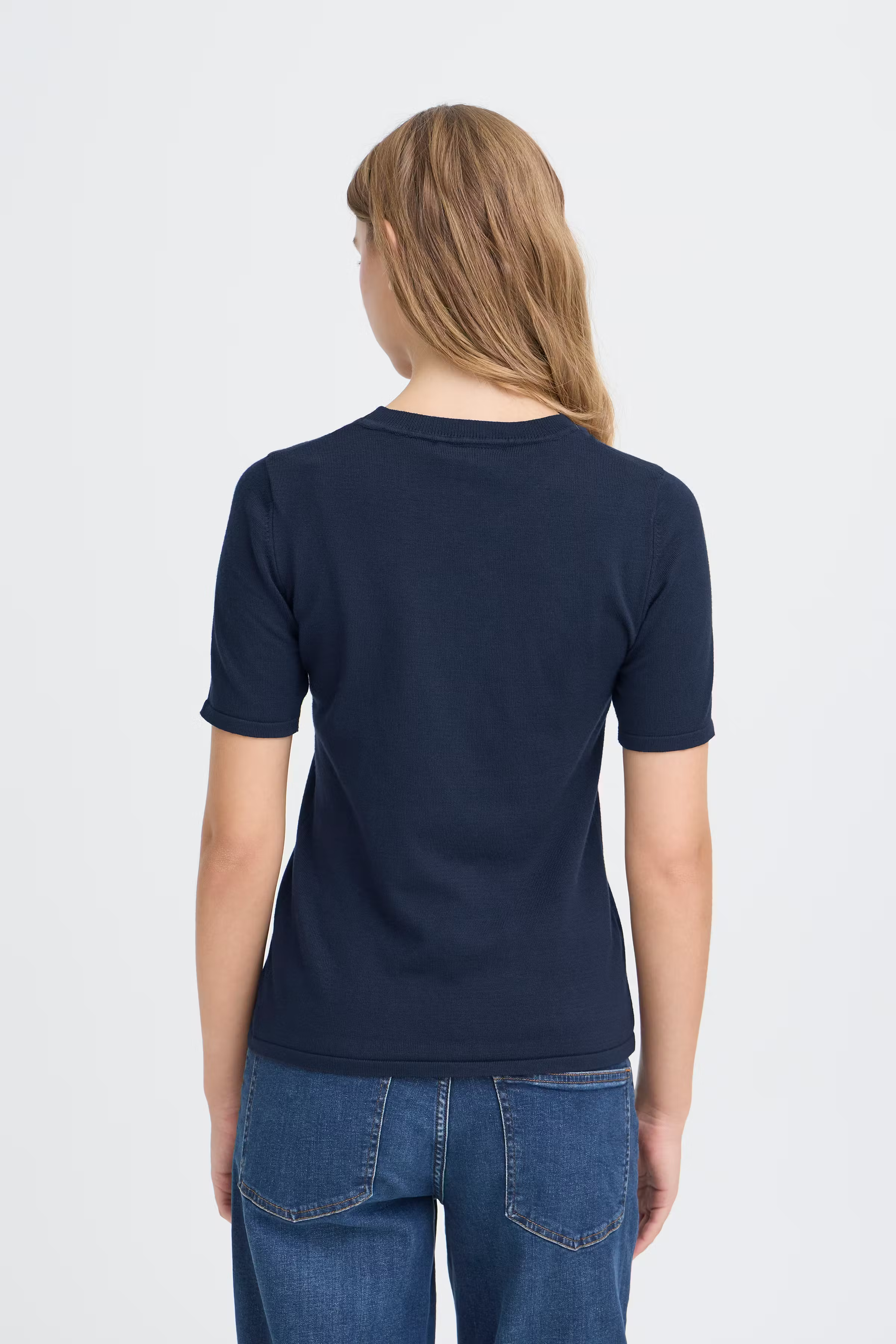 IHLULS Pullover LOOKBOOK BACK 20125816-194010