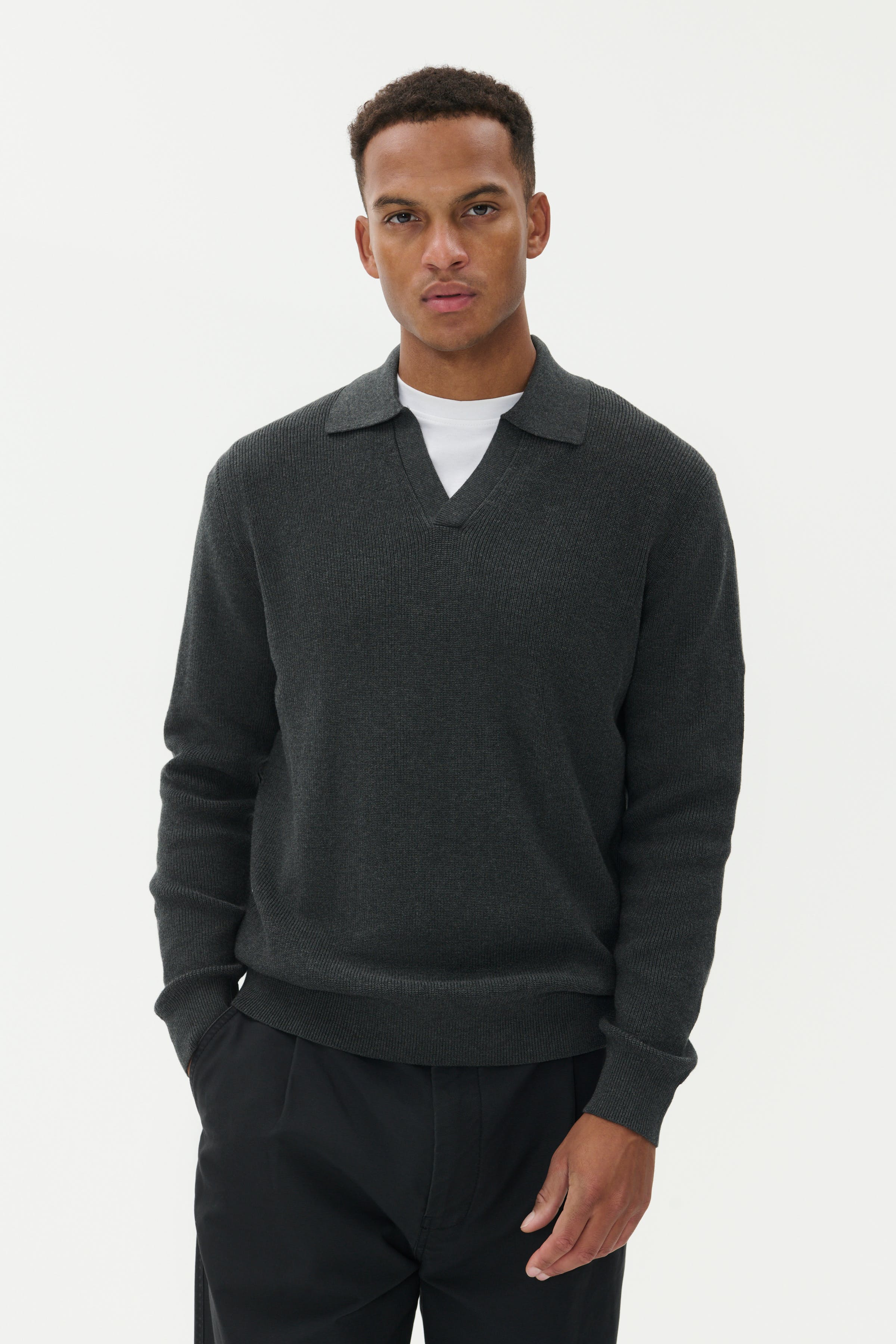 MAkollo Pullover LOOKBOOK FRONT 30208618-300270