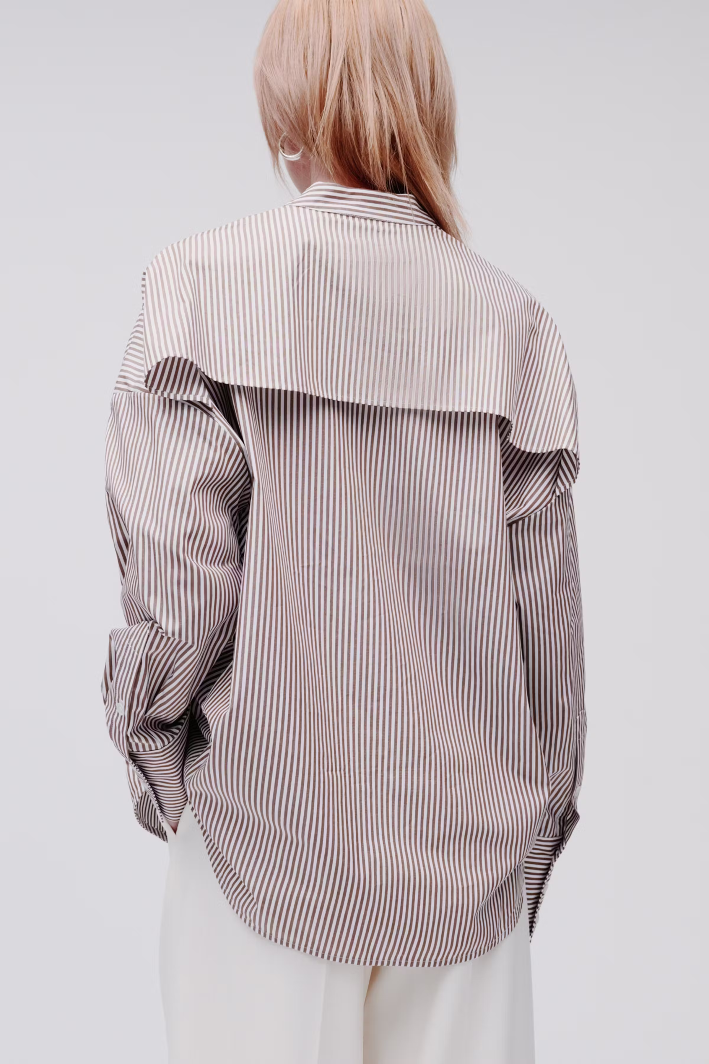 IOEVE SKJORTA LOOKBOOK BACK 30600492-MC2159