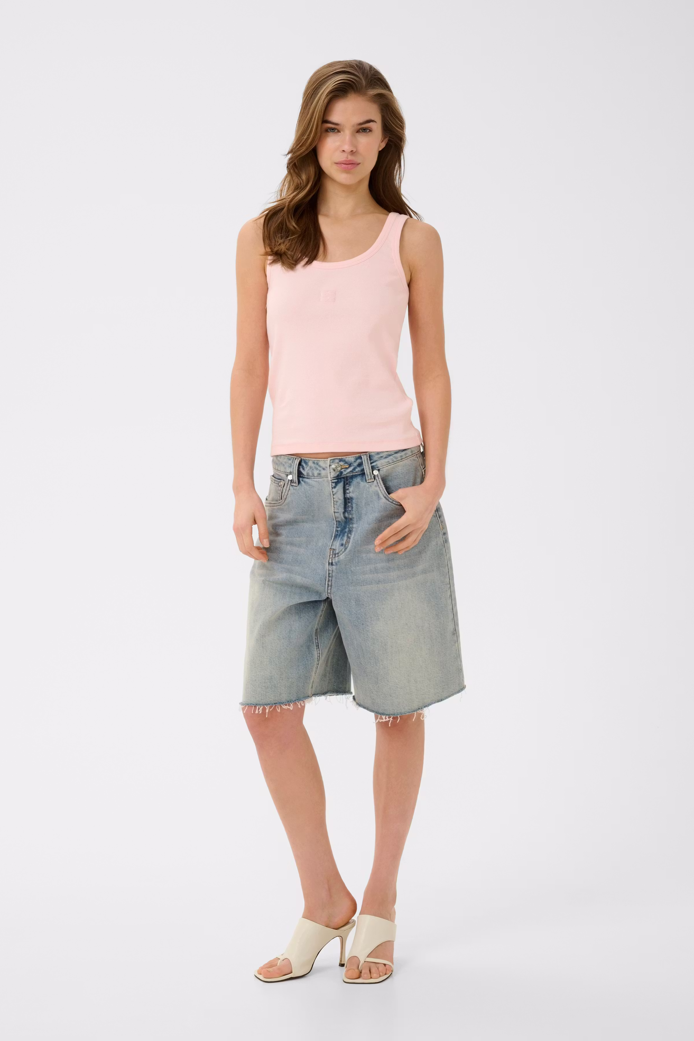 GZdrew Top LOOKBOOK FRONT 10910067-132808