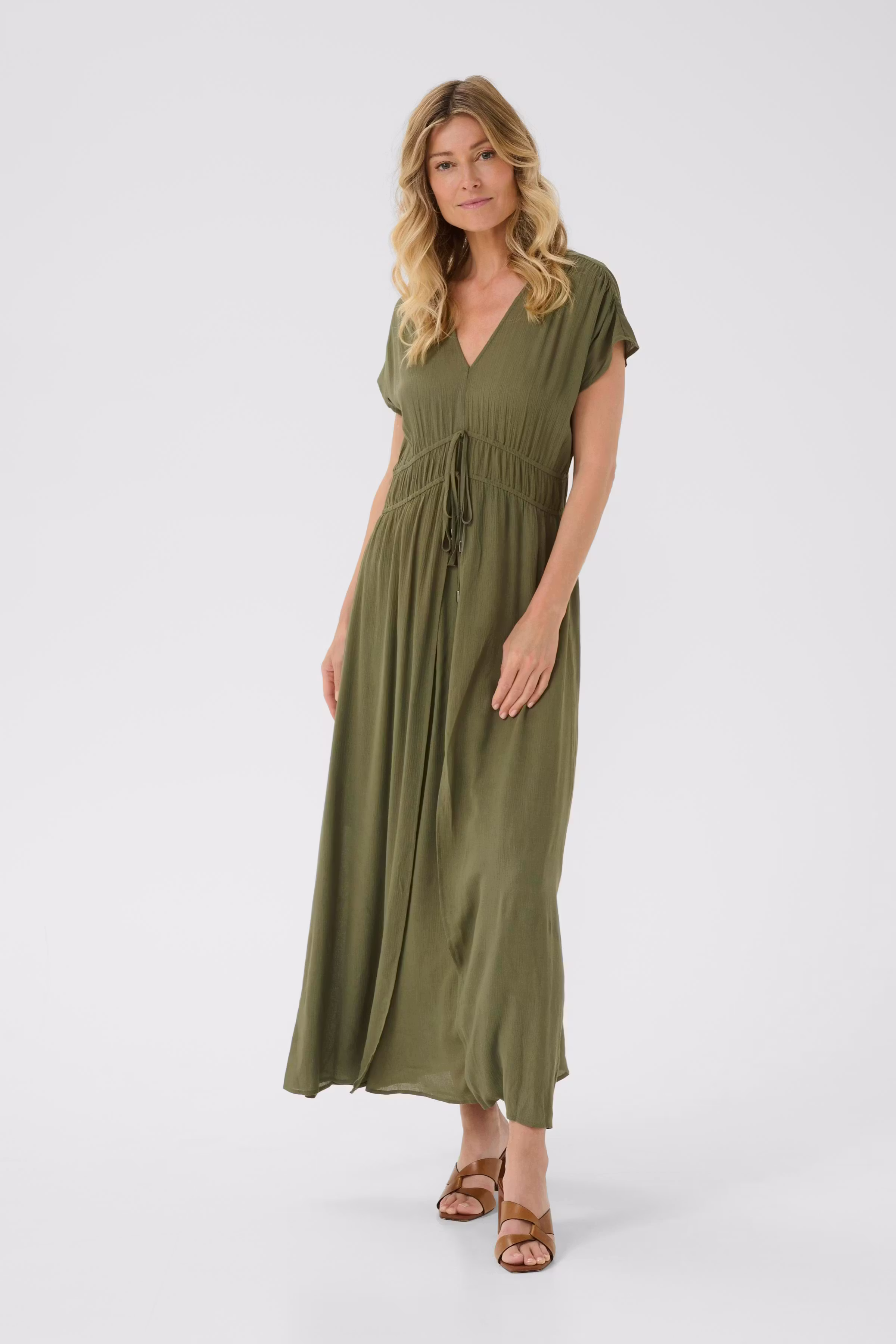 CRAllie Dress LOOKBOOK FRONT 10612585-176009