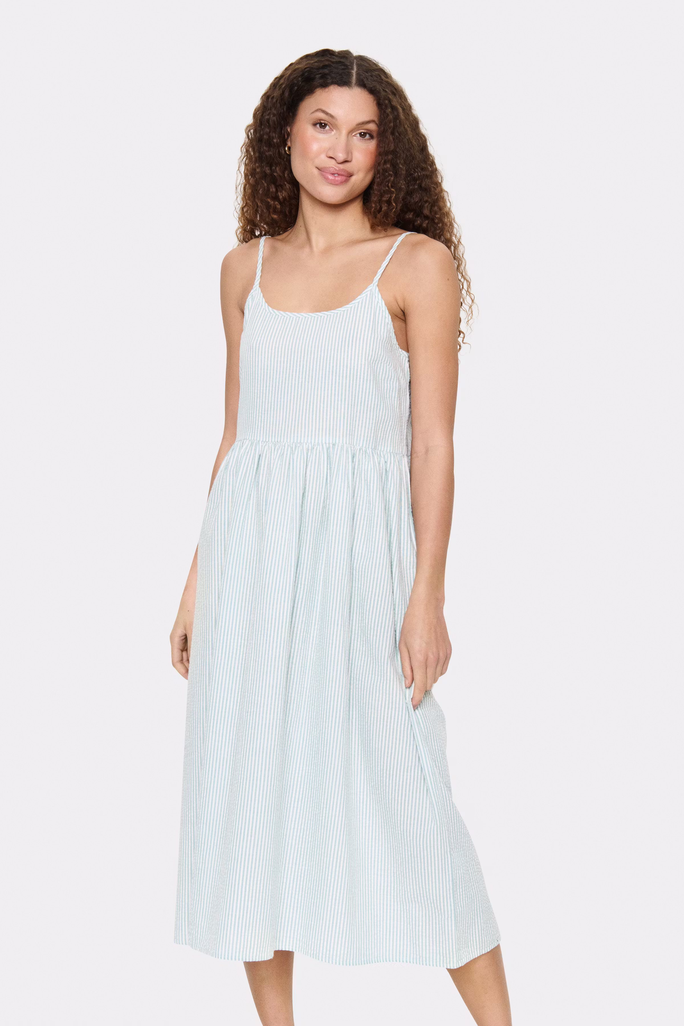 KiraSZ Dress LOOKBOOK FRONT 30514018-164612