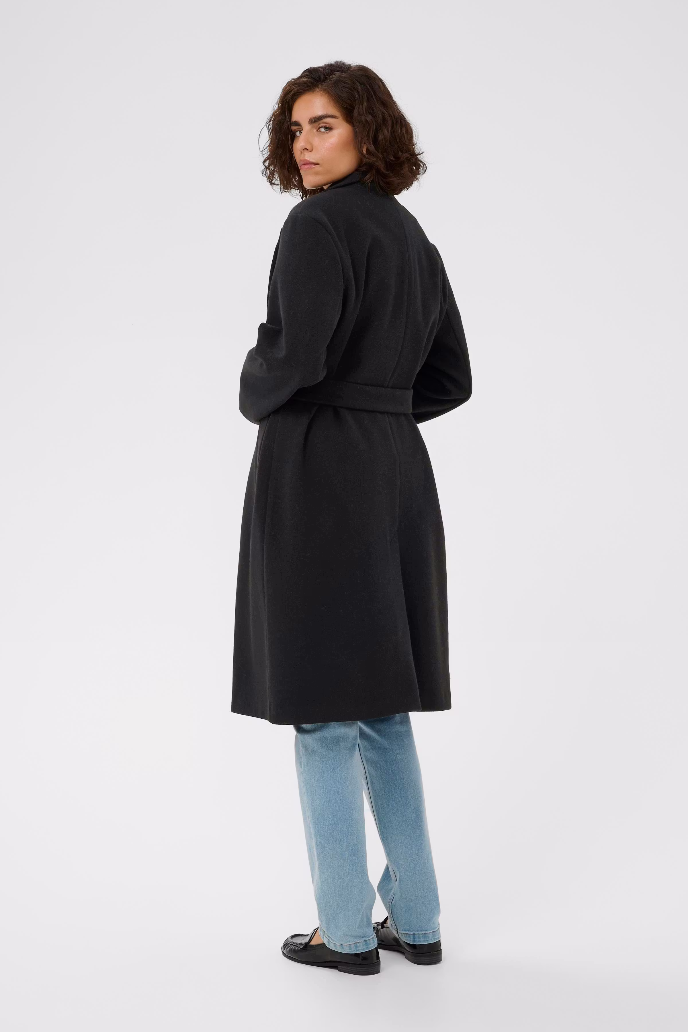 KAsaturn Jas LOOKBOOK BACK 10511086-100121