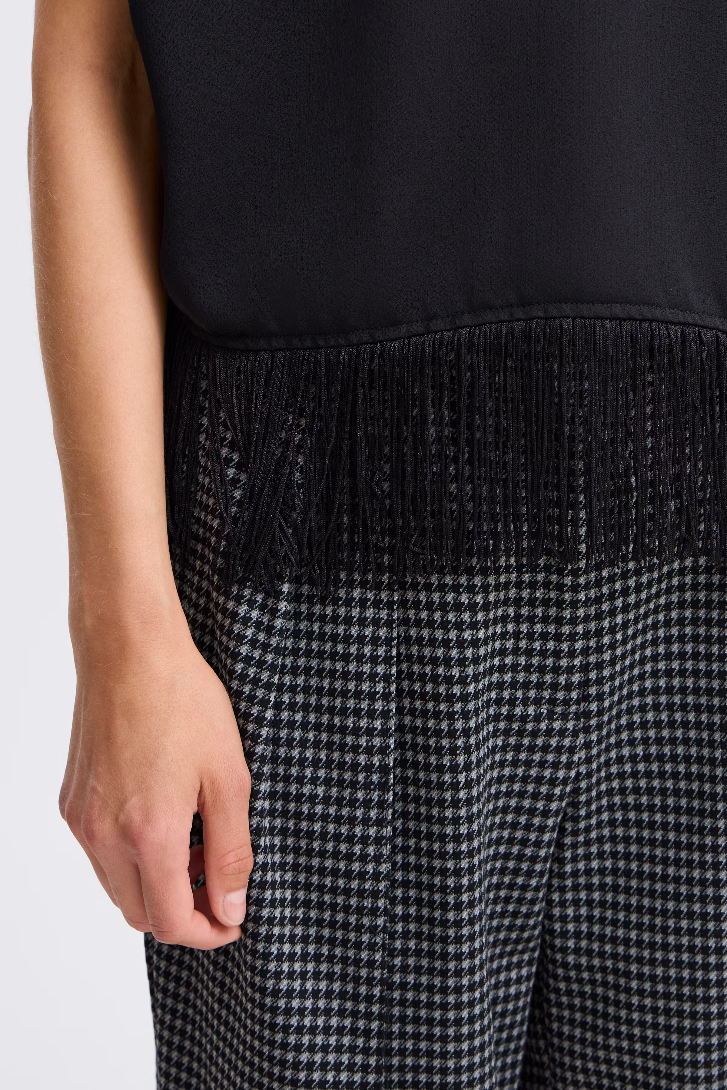 IHULRICCO Top LOOKBOOK DETAIL 20122141-194008