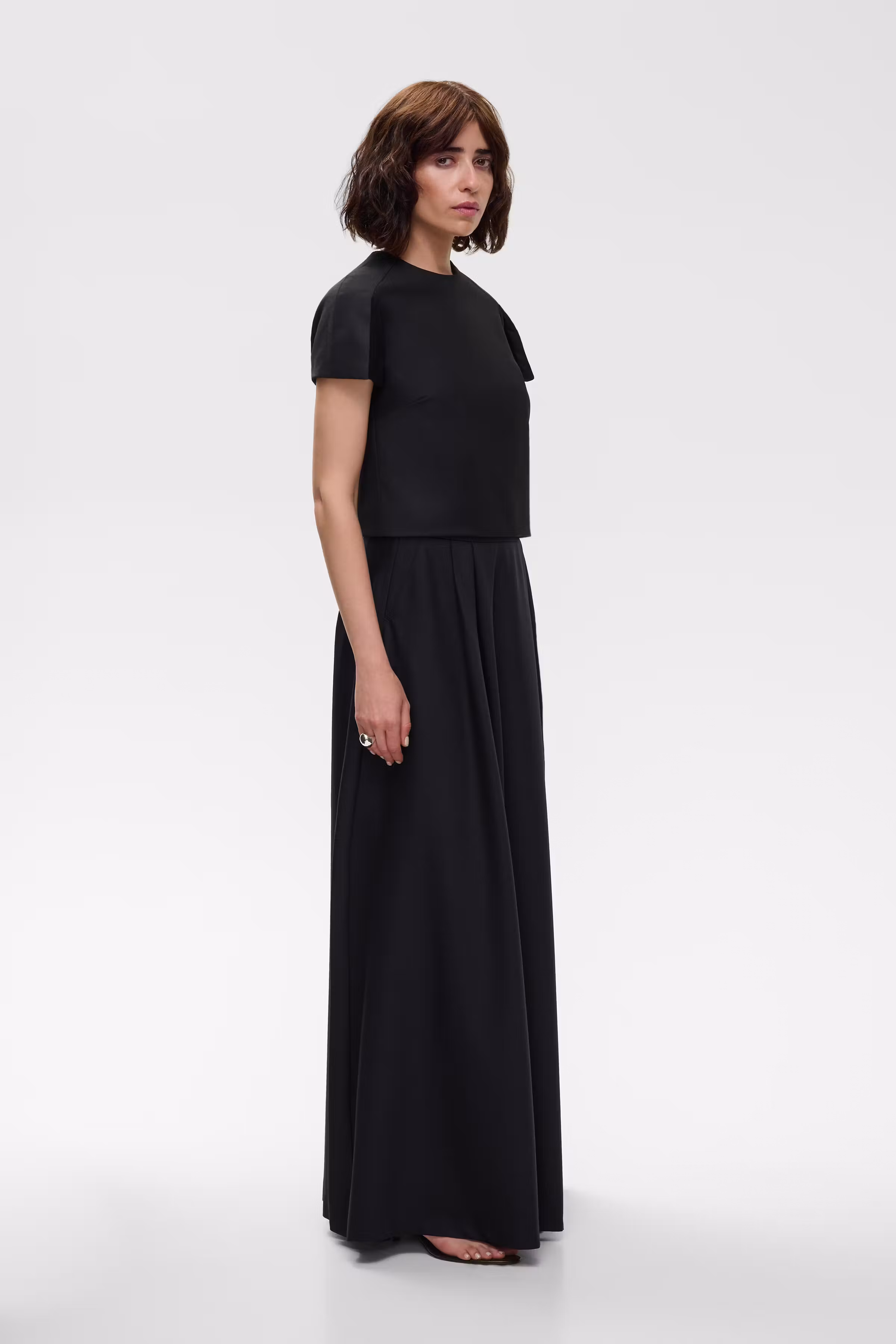 IOTherese Top LOOKBOOK FRONT 30600058-BK999