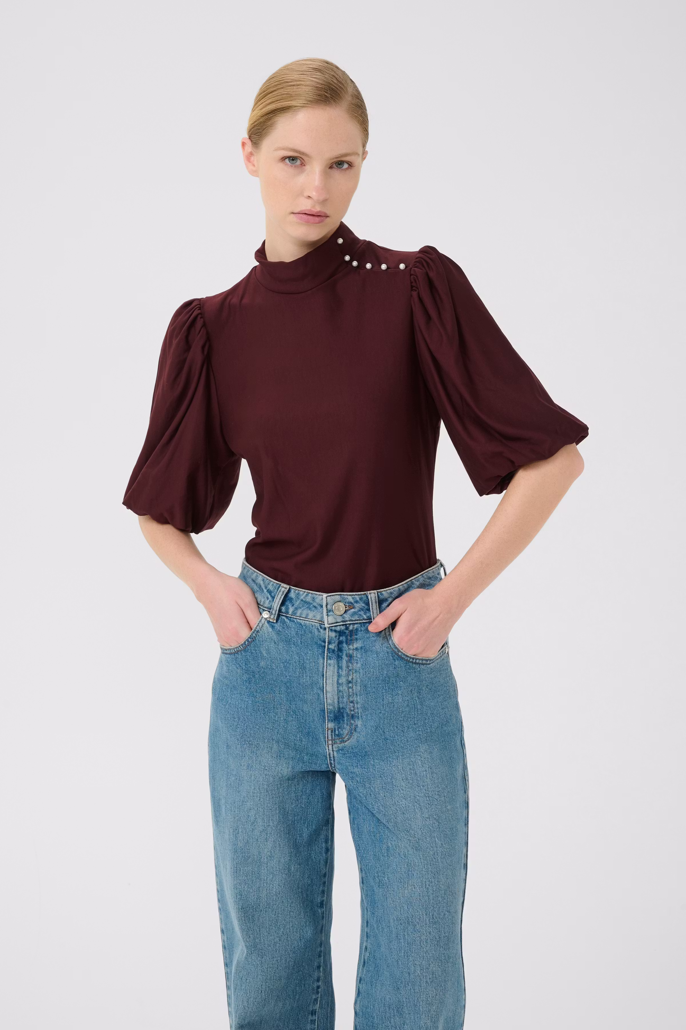 GZrifa Blus LOOKBOOK FRONT 10910760-108291