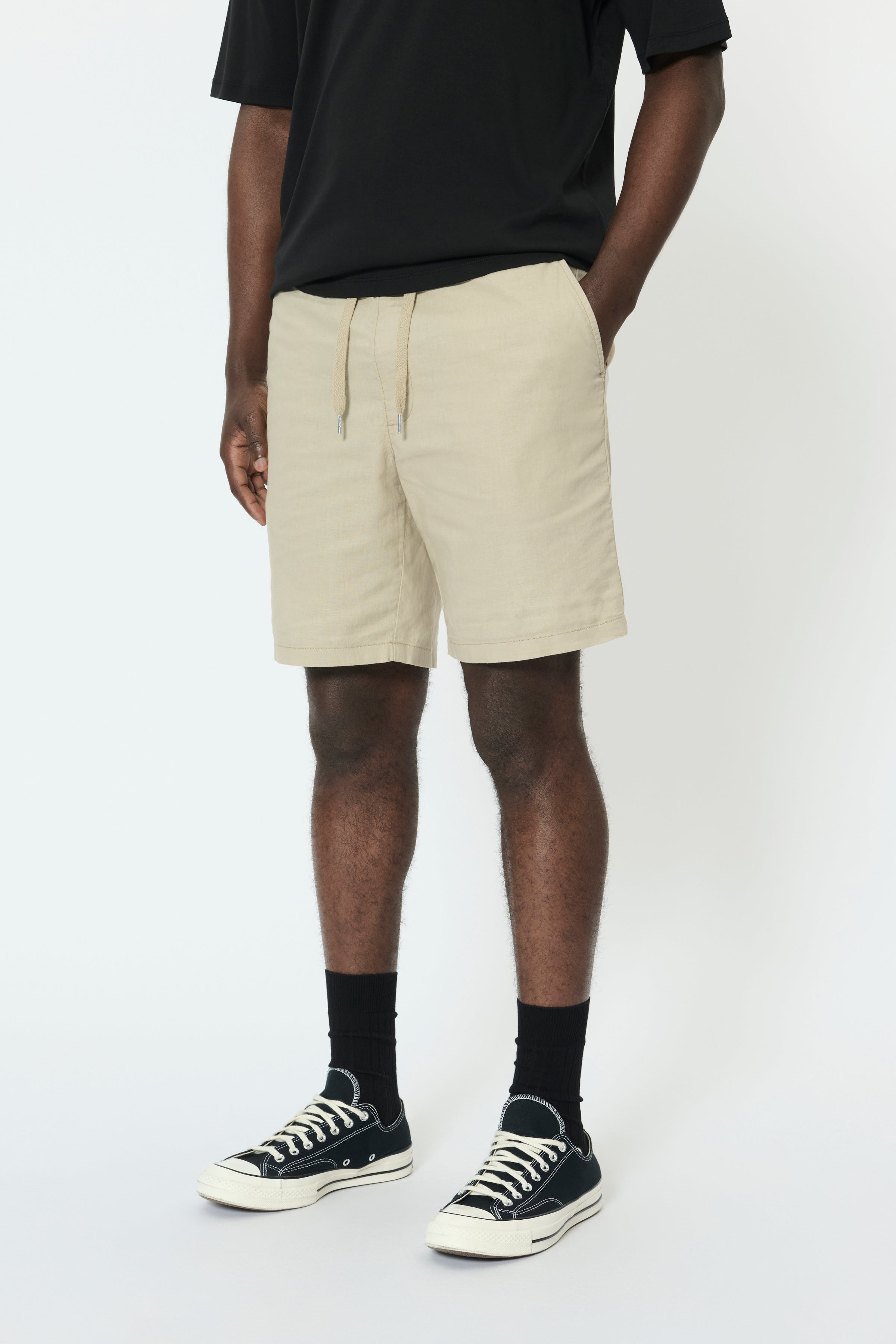 MAbarton linen shorts LOOKBOOK FRONT 30206032-161105