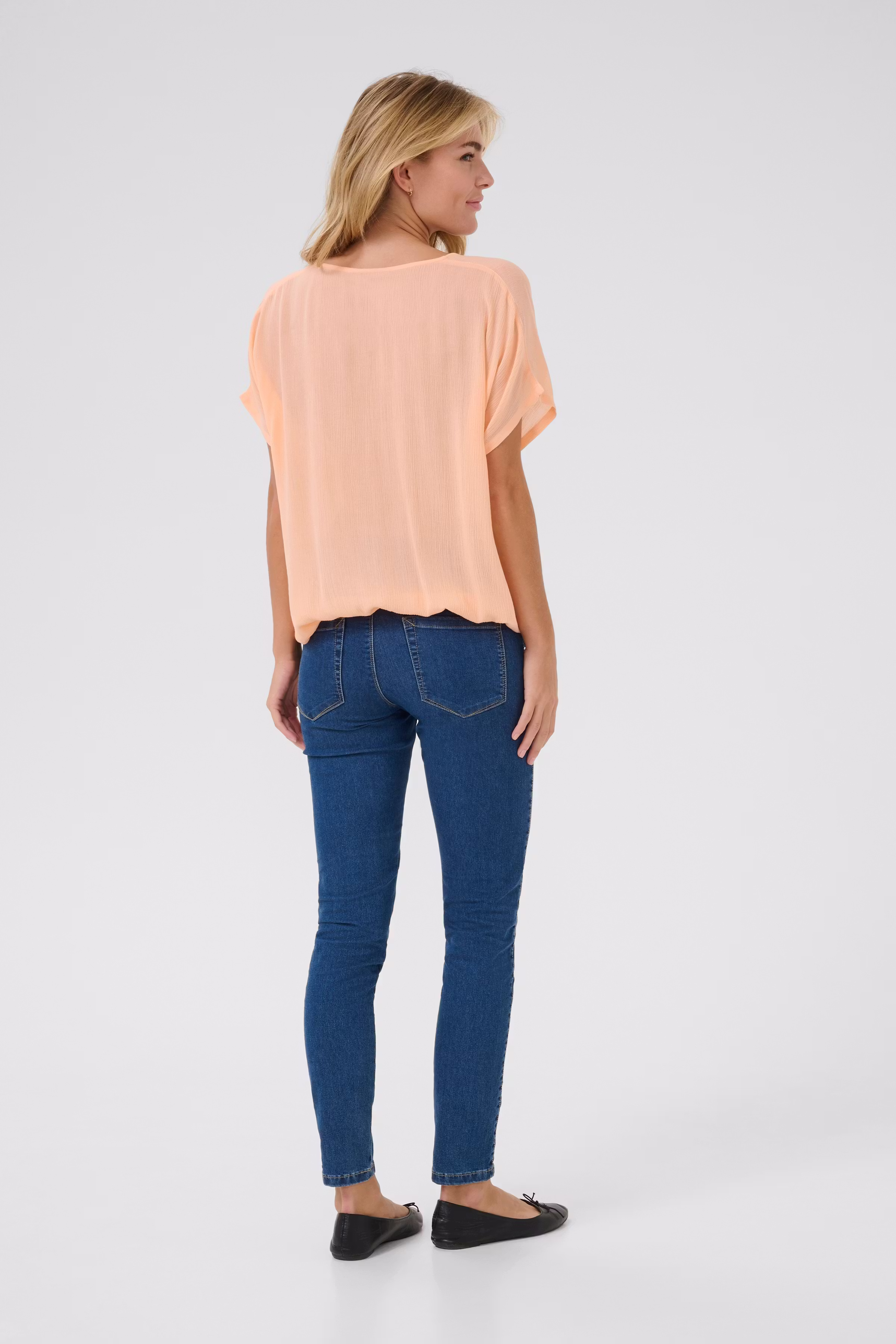 KAamber Bluse LOOKBOOK BACK 10500781-141228