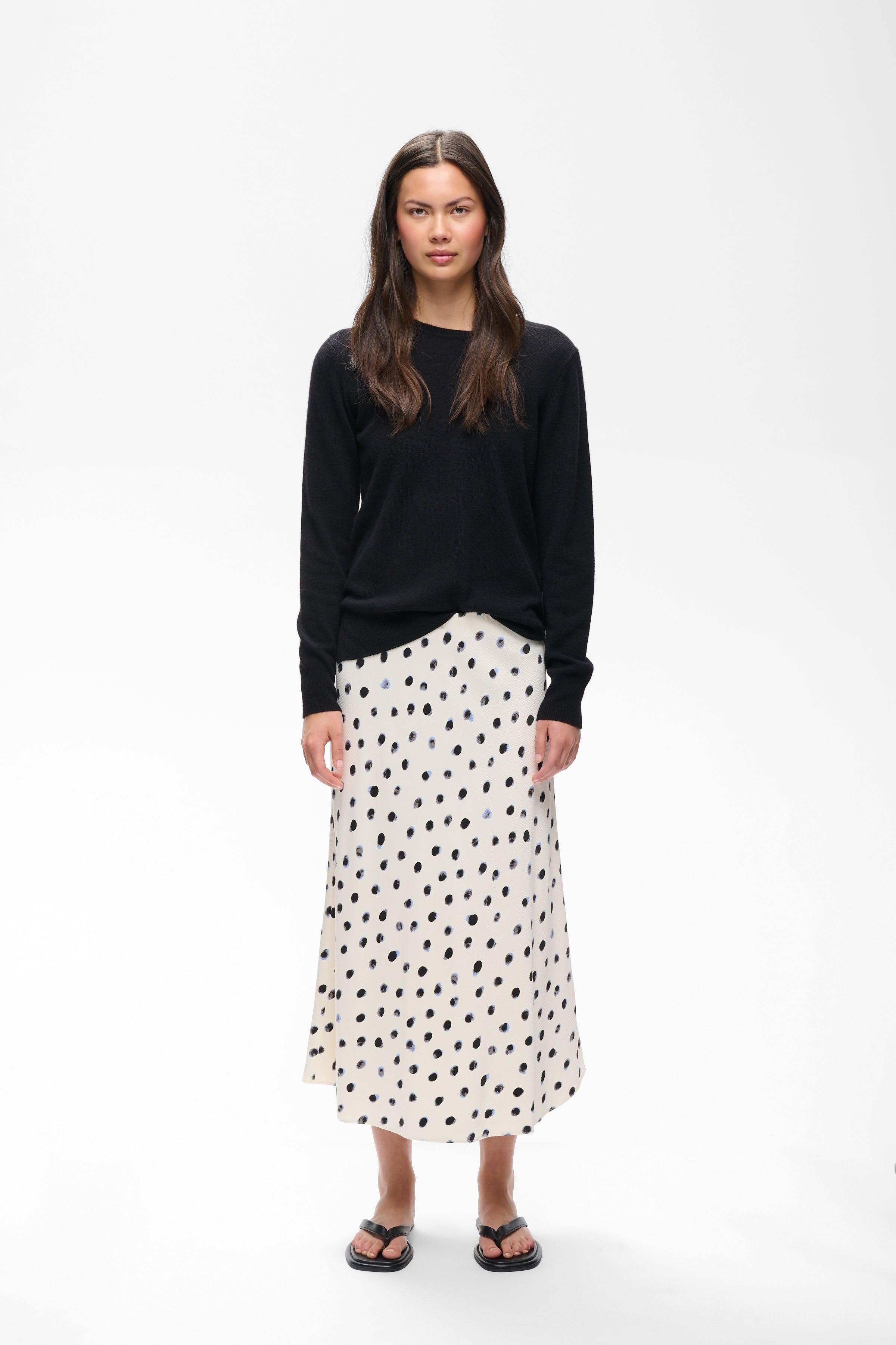 HENRIIW Skirt LOOKBOOK FRONT 30112737-900009019